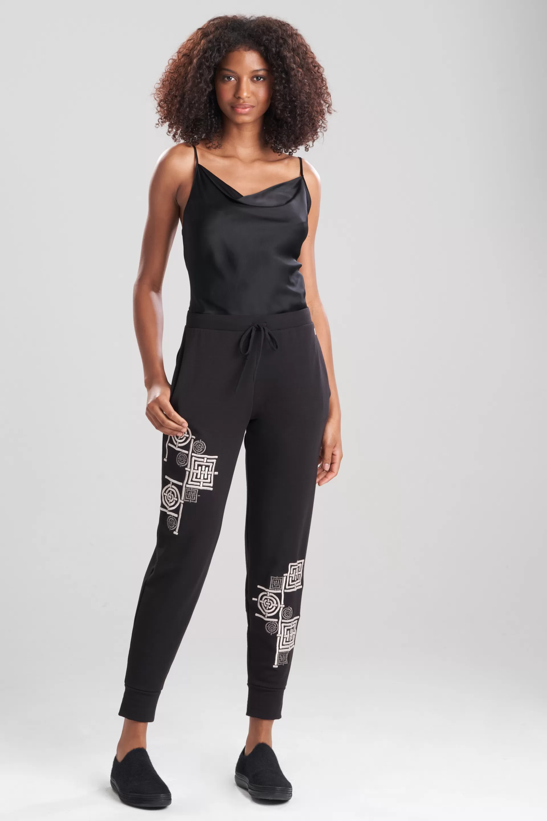 Natori Lounge Bottoms<Cocoon Embroidered Jogger Pants Black