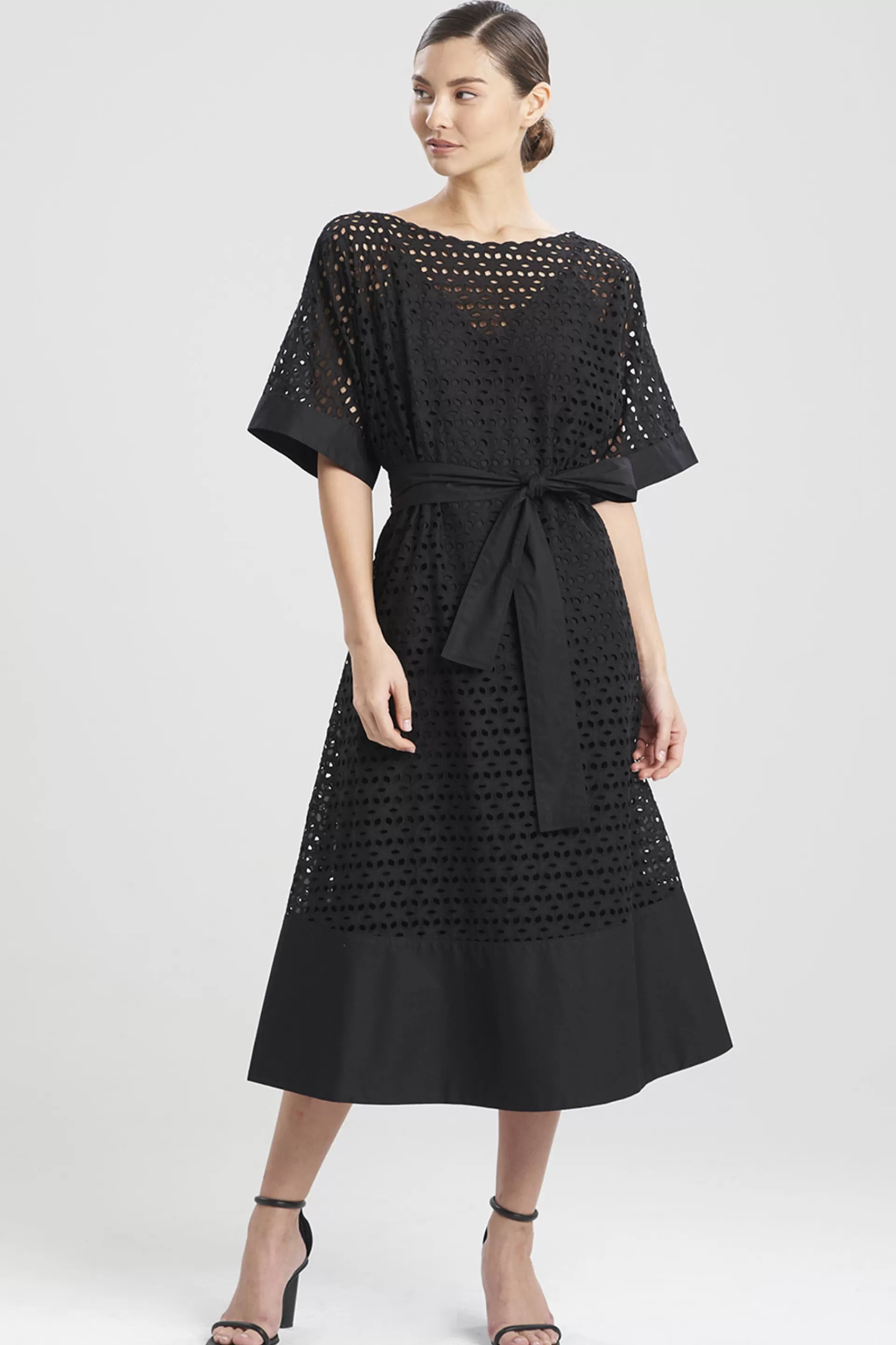 Natori Dresses<Cotton Eyelet Boatneck Dress Black