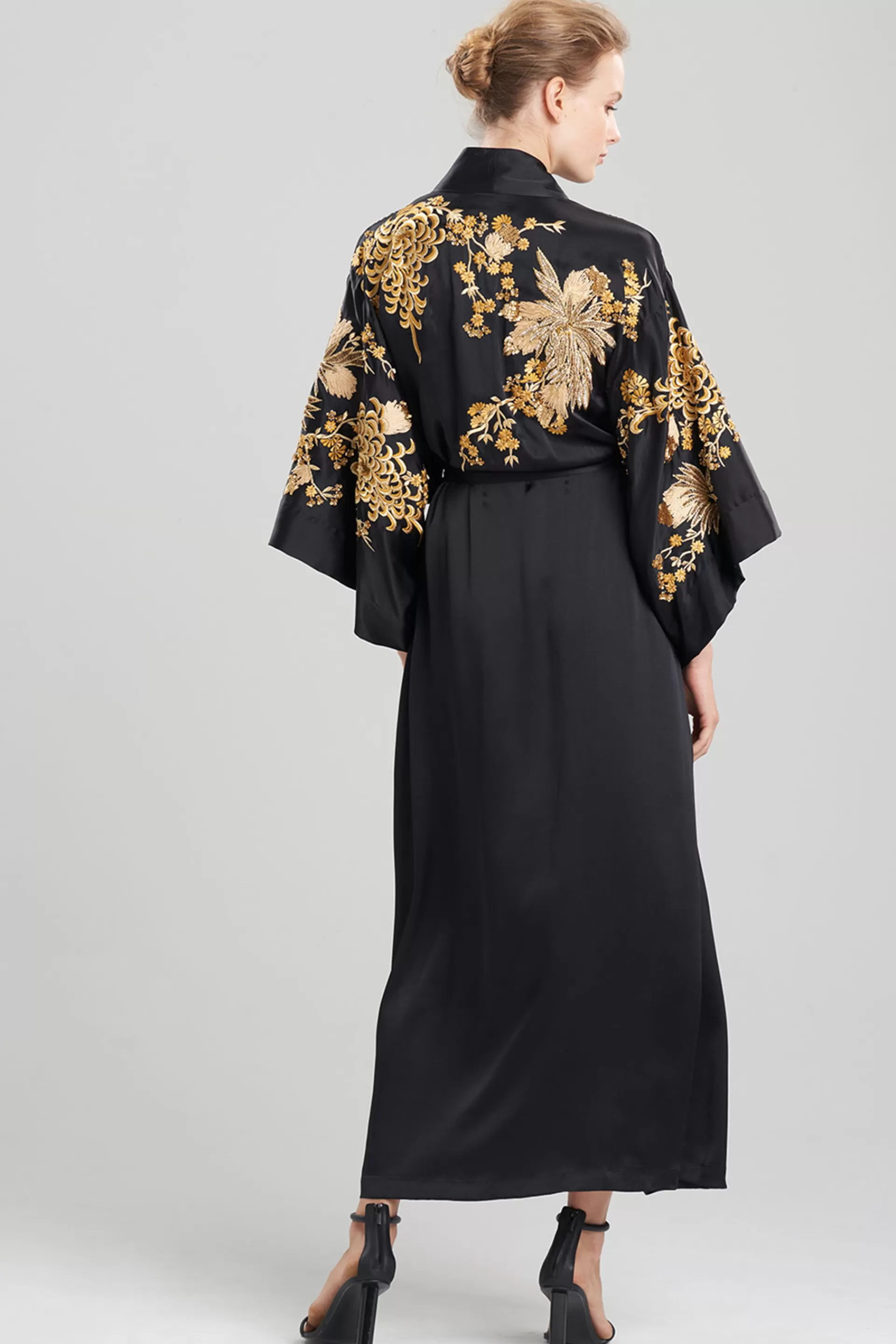 Natori Robes & Kimonos | Couture Robes<Couture Floral Embroidery Silk Robe Black