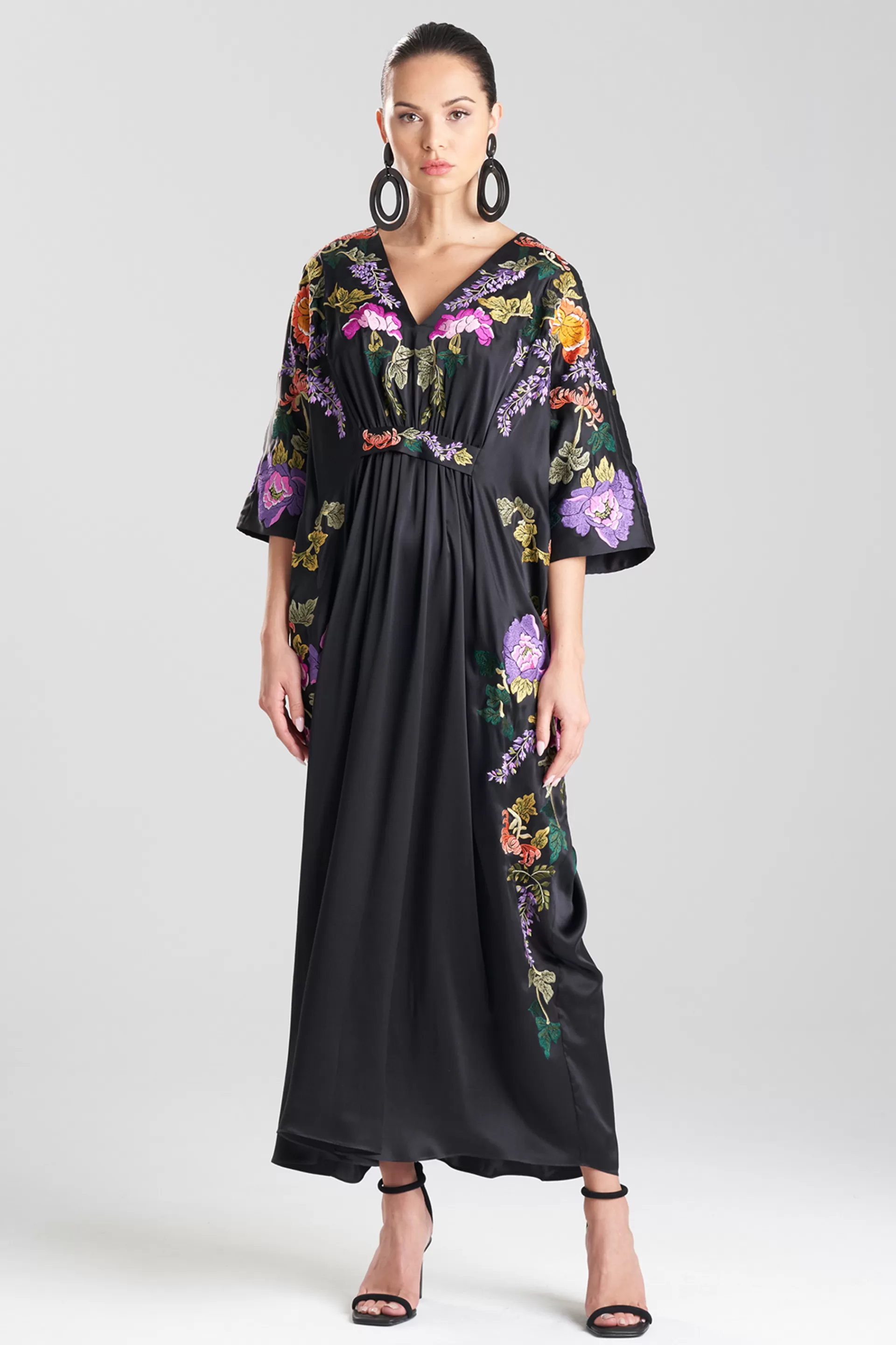 Natori Couture Caftans<Couture Kairaku Garden Embroidered Silk Caftan Black