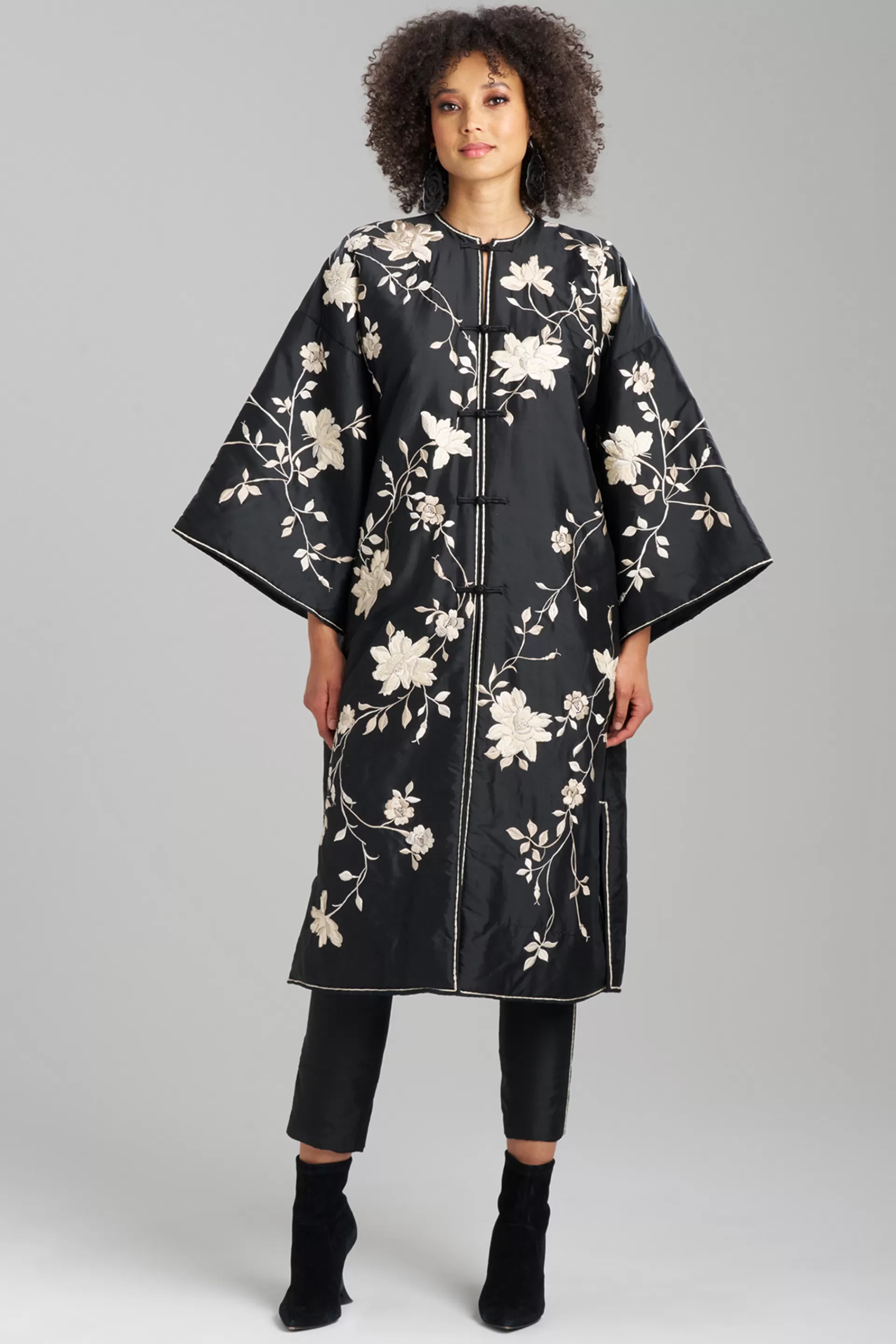 Natori Jackets & Outerwear | Couture Coats<Couture Silk Dupioni Embroidered Padded Coat Black