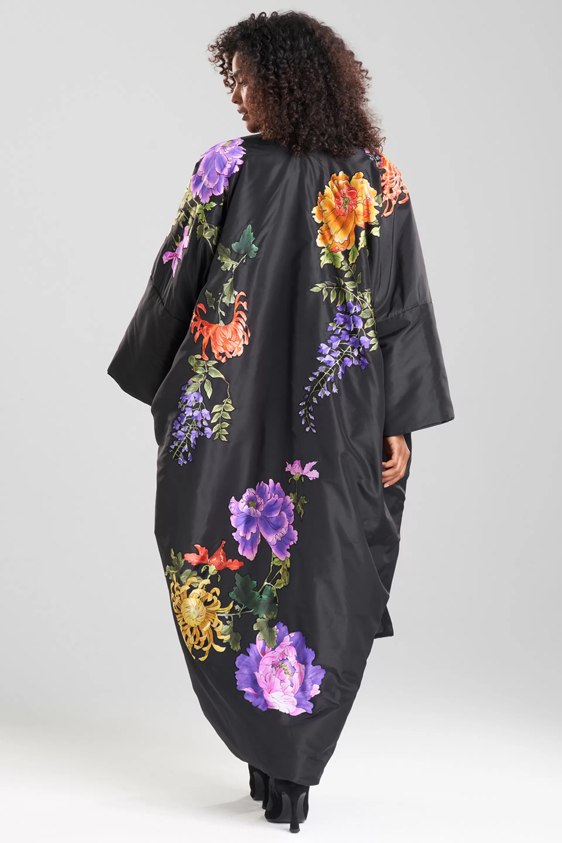 Natori Jackets & Outerwear | Couture Tops<Couture Silk Taffeta Cocoon Applique Topper Black