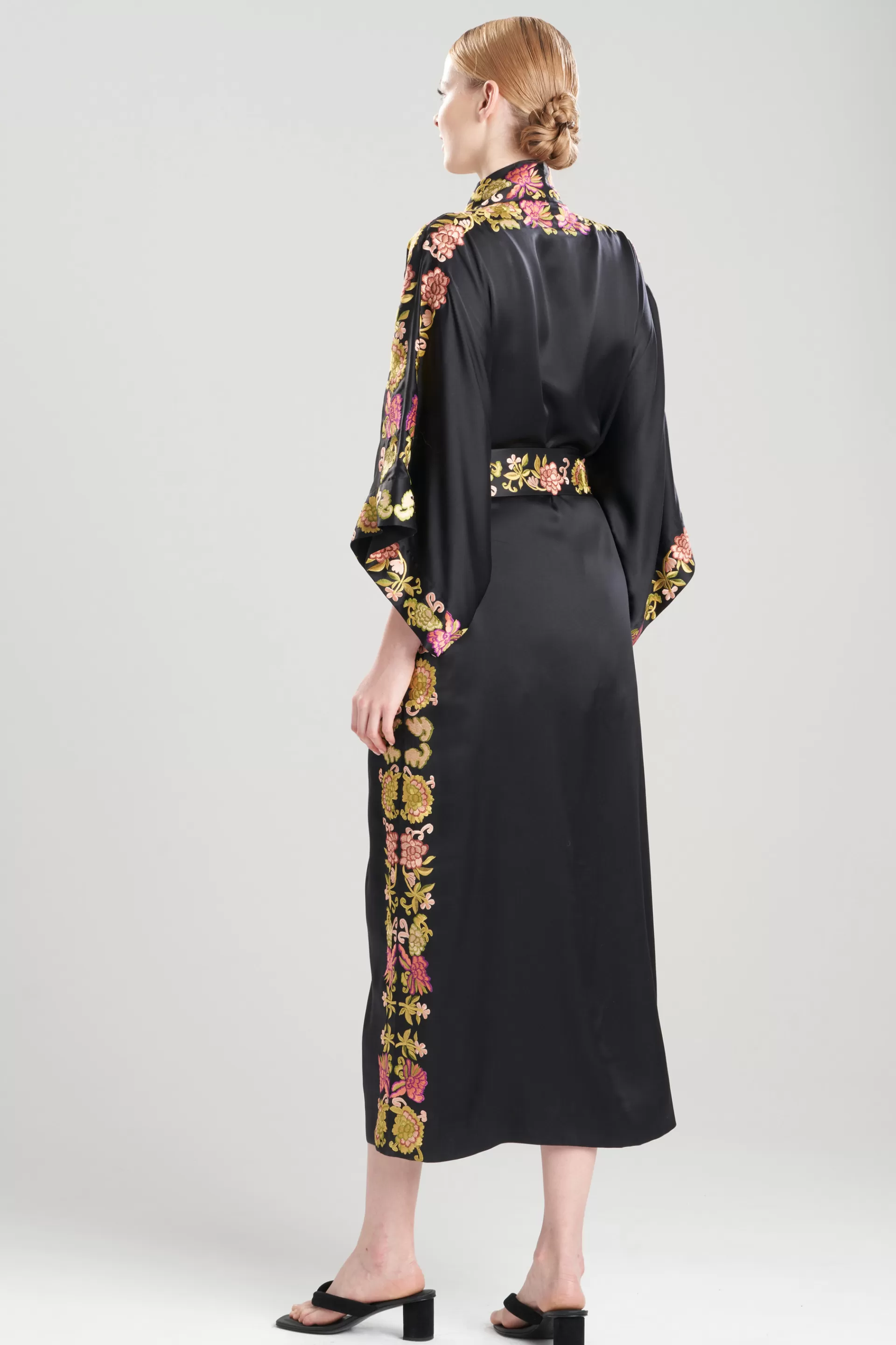 Natori Robes & Kimonos | Couture Robes<Couture Yasugi Embroidered Silk Robe Black