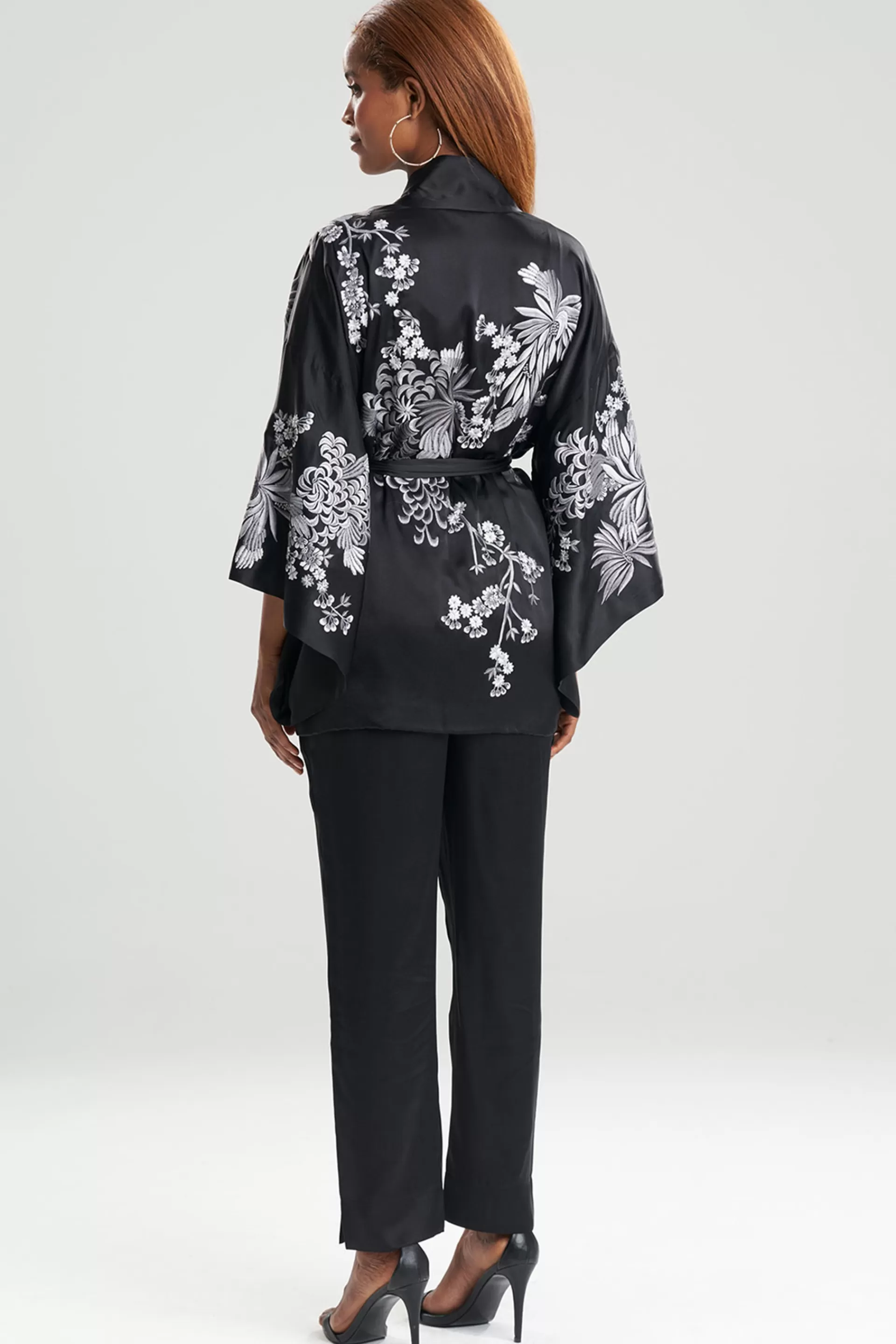 Natori Robes & Kimonos<Dragon Embroidery Silk Wrap Black