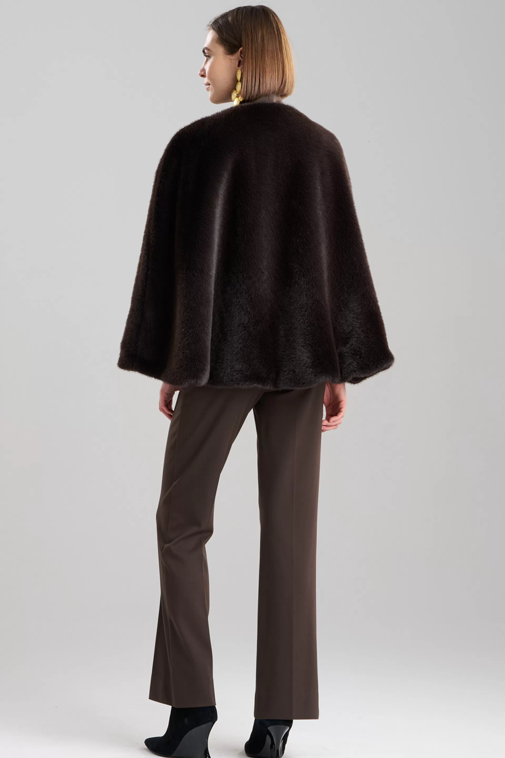 Natori Jackets & Outerwear<Faux Mink Cape Espresso