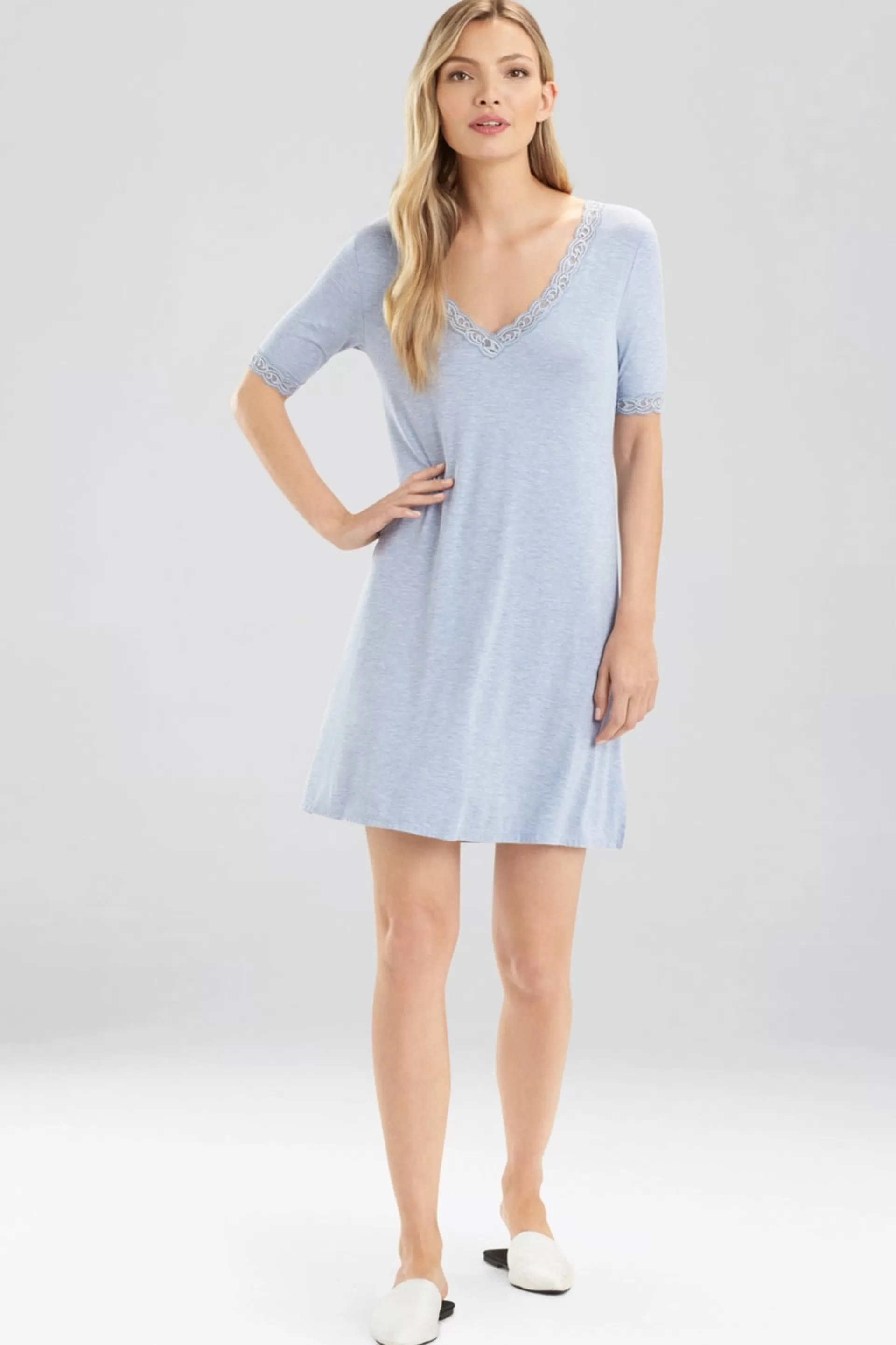 Natori Sleepshirts<Feathers Essentials Sleepshirt