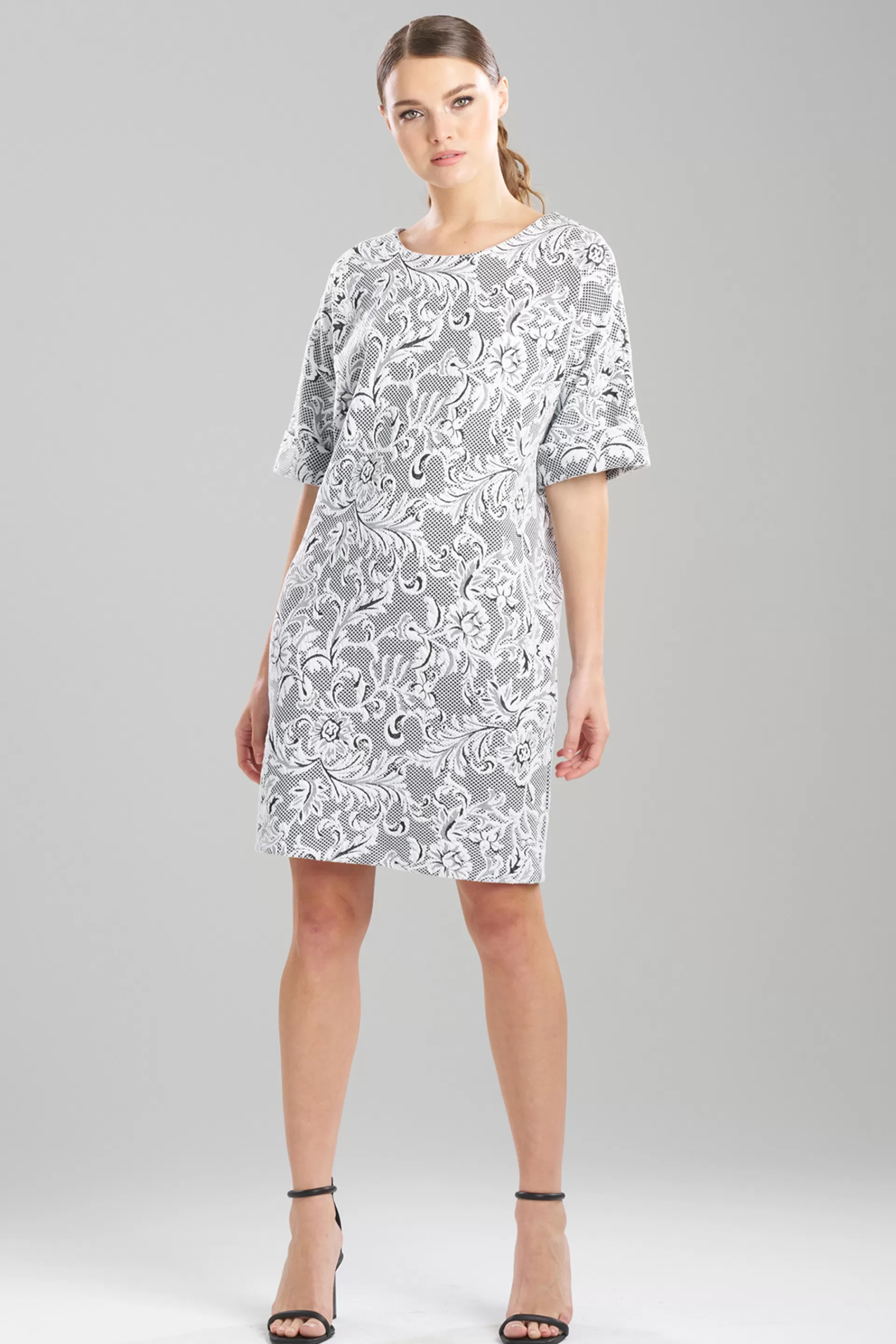 Natori Dresses<Floral Jacquard T-Shirt Dress Black/White Combo