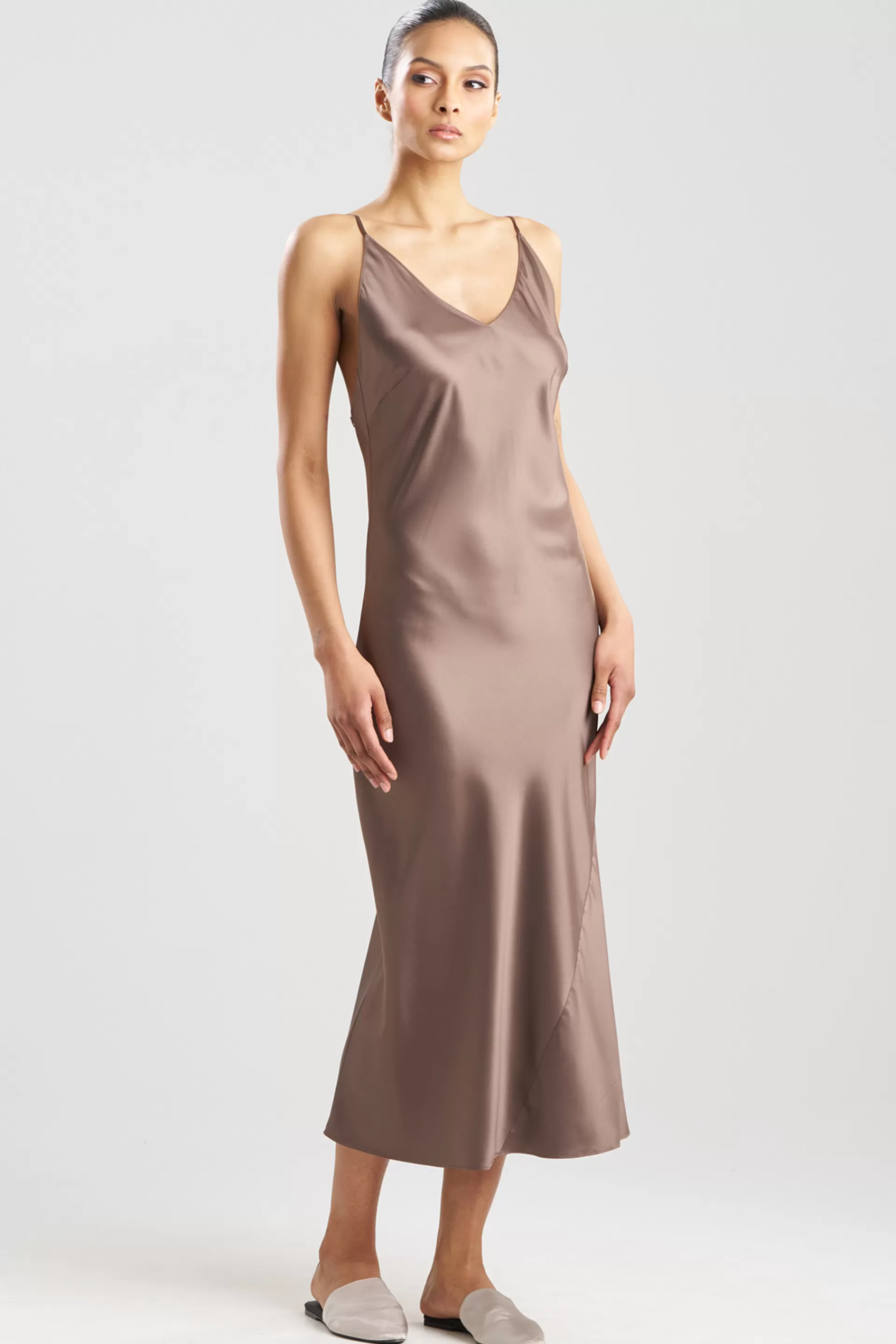 Natori Gowns<Glamour V-Neck Gown