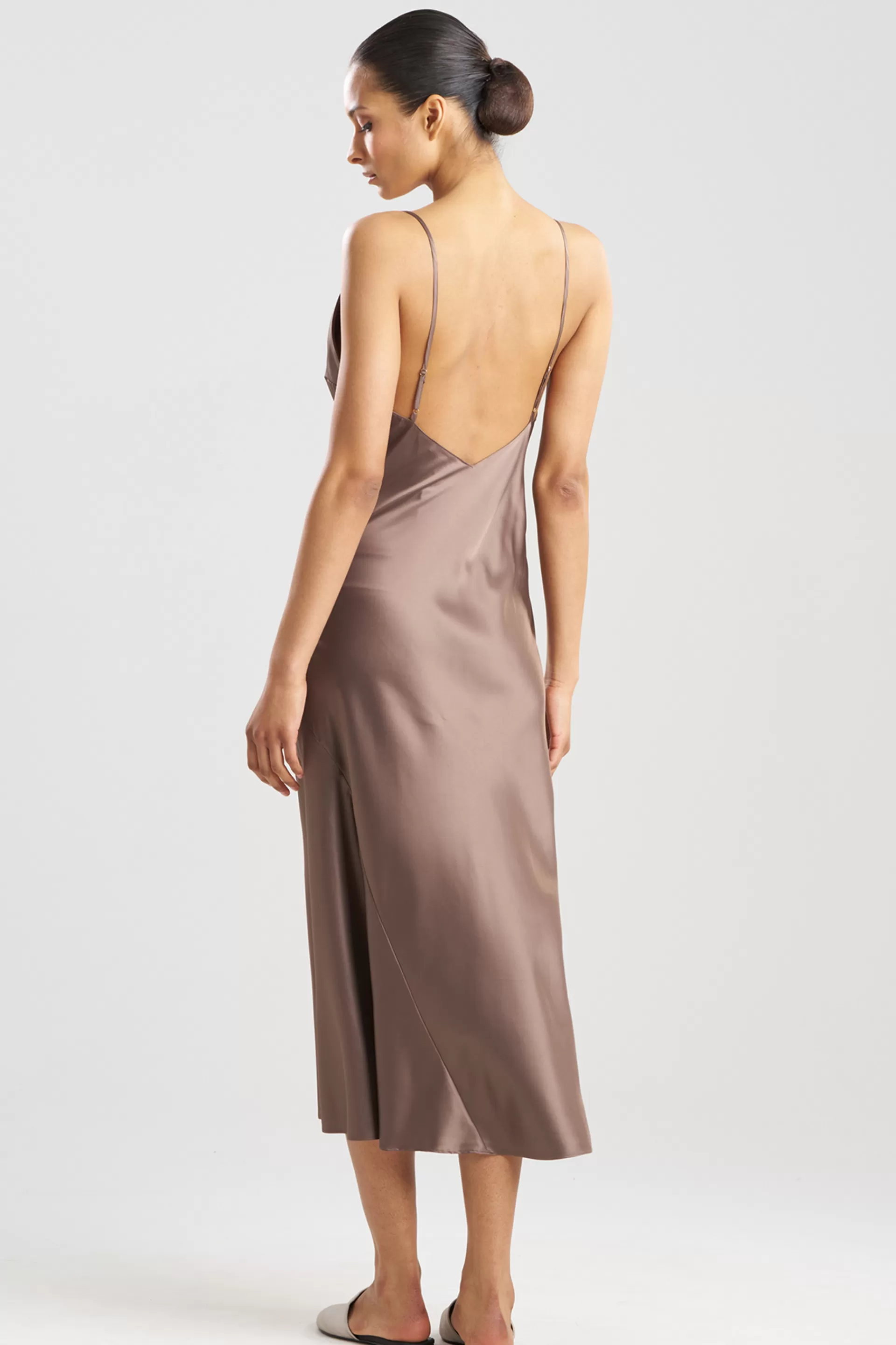 Natori Gowns<Glamour V-Neck Gown