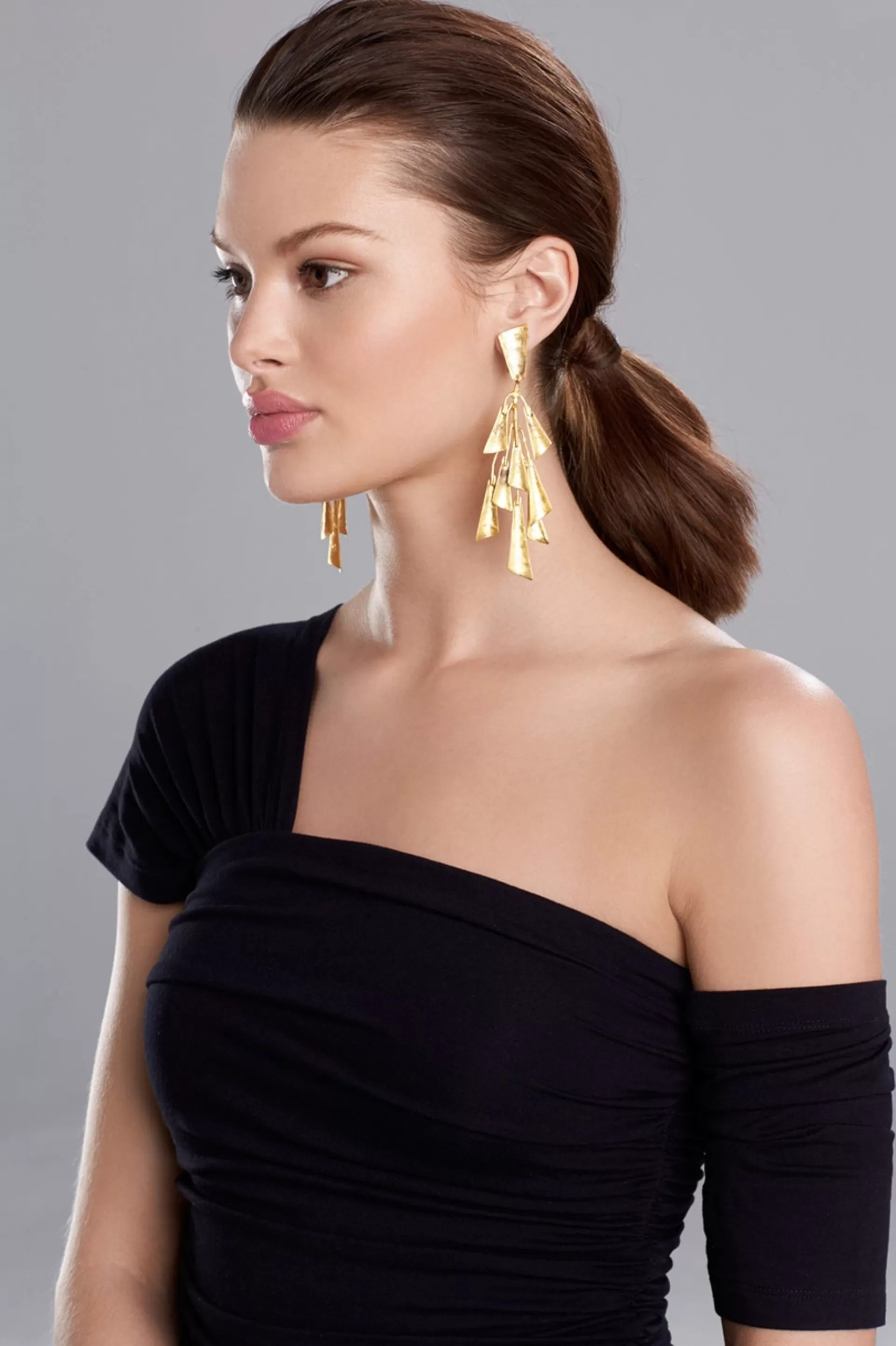 Natori Earrings<plated Brass Fringe Clip Earrings Gold