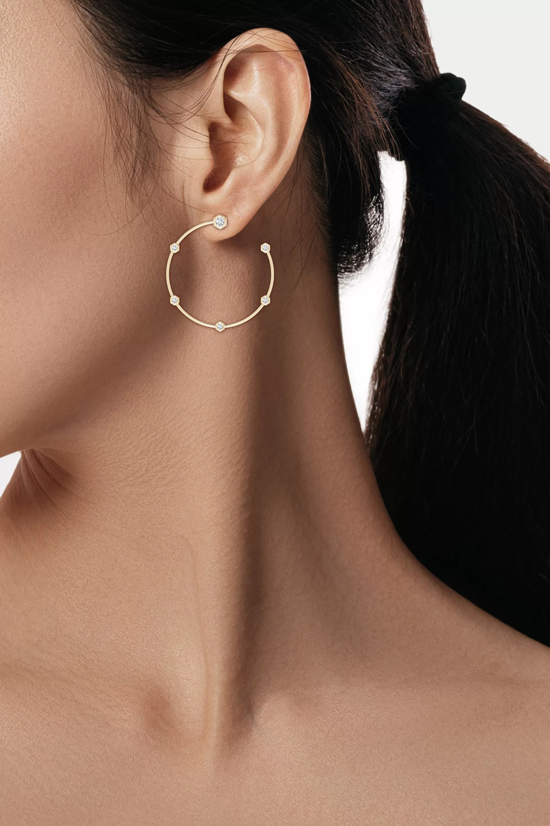 Natori Earrings | Indochine<Indochine 14k Medium 6-Diamond Side-Facing Open Hoop Earrings 14K Yellow Gold