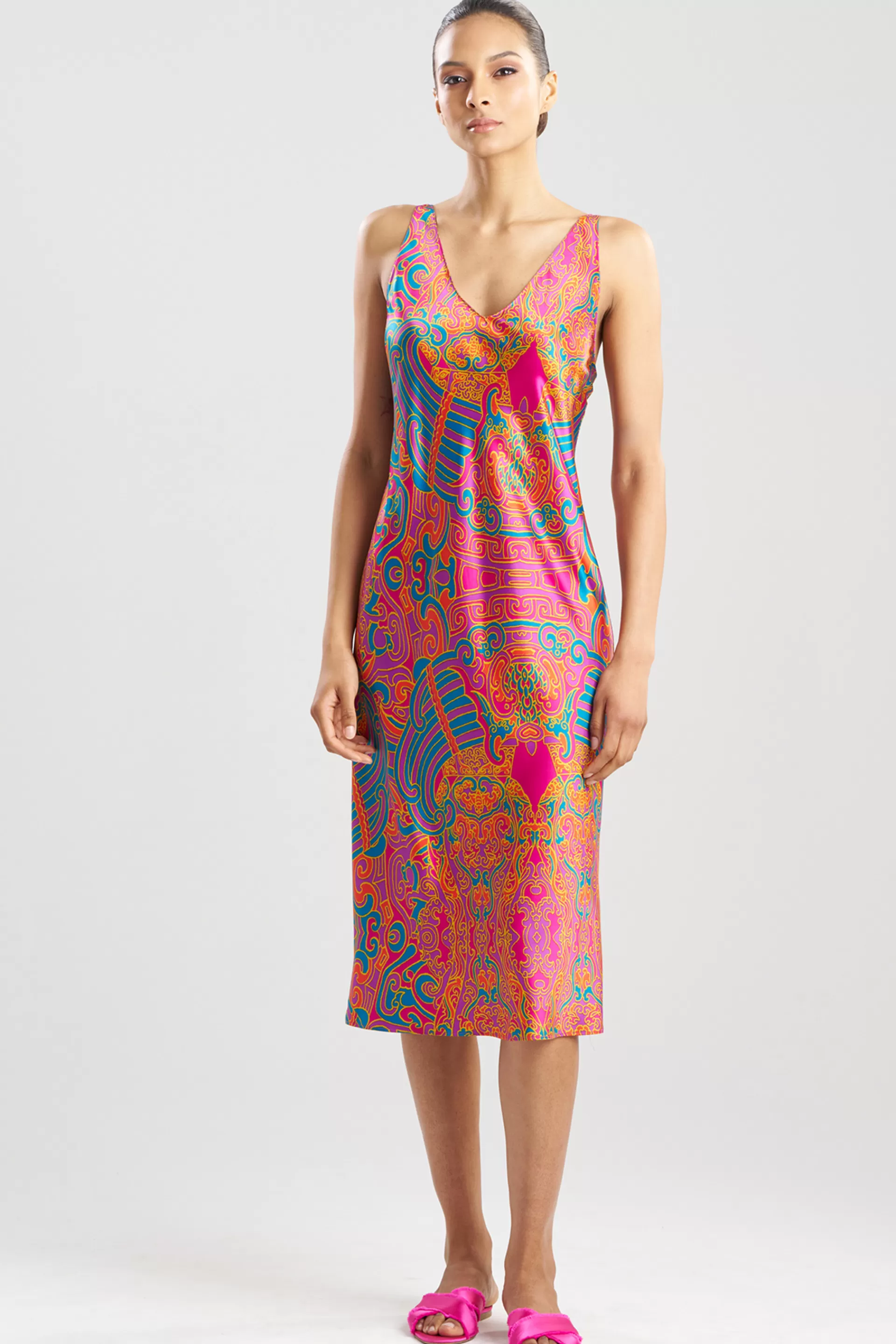 Natori Gowns<Kaleidoscope Satin Gown Fuchsia