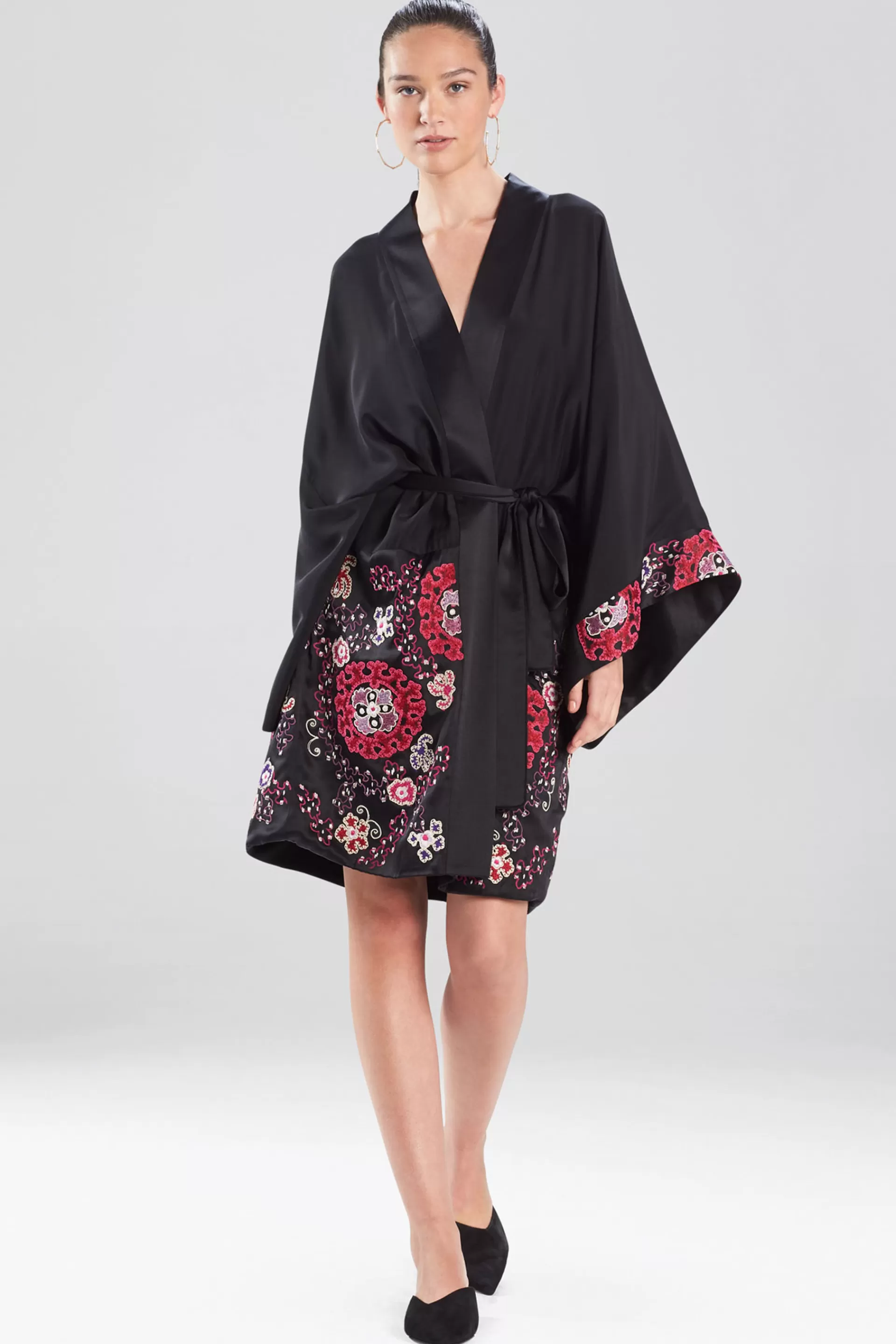 Natori Robes & Kimonos<Kashmir Silk Embroidery Robe Black