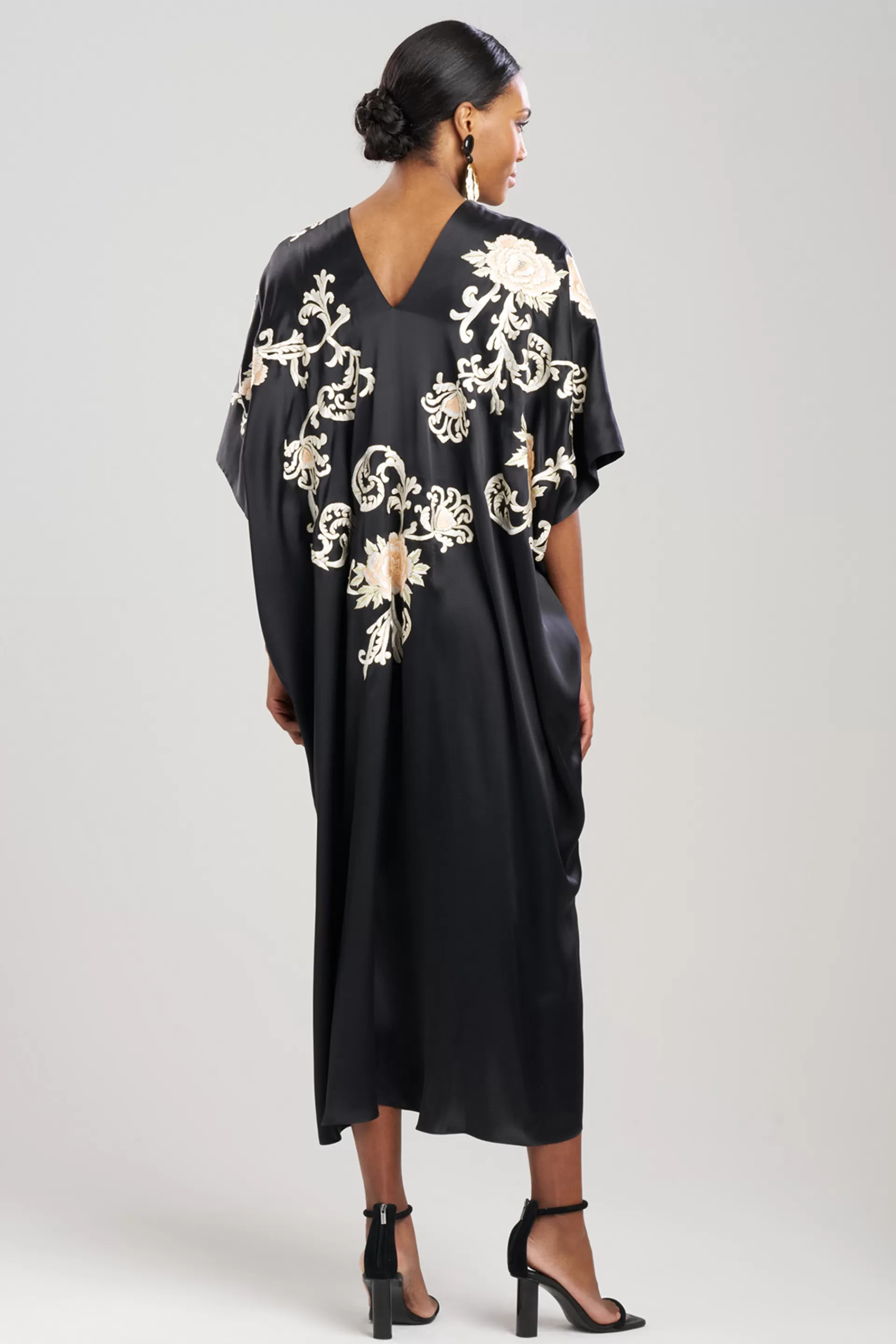 Natori Caftan Dresses<Key Essentials Embroidered Floral Silk Caftan Black