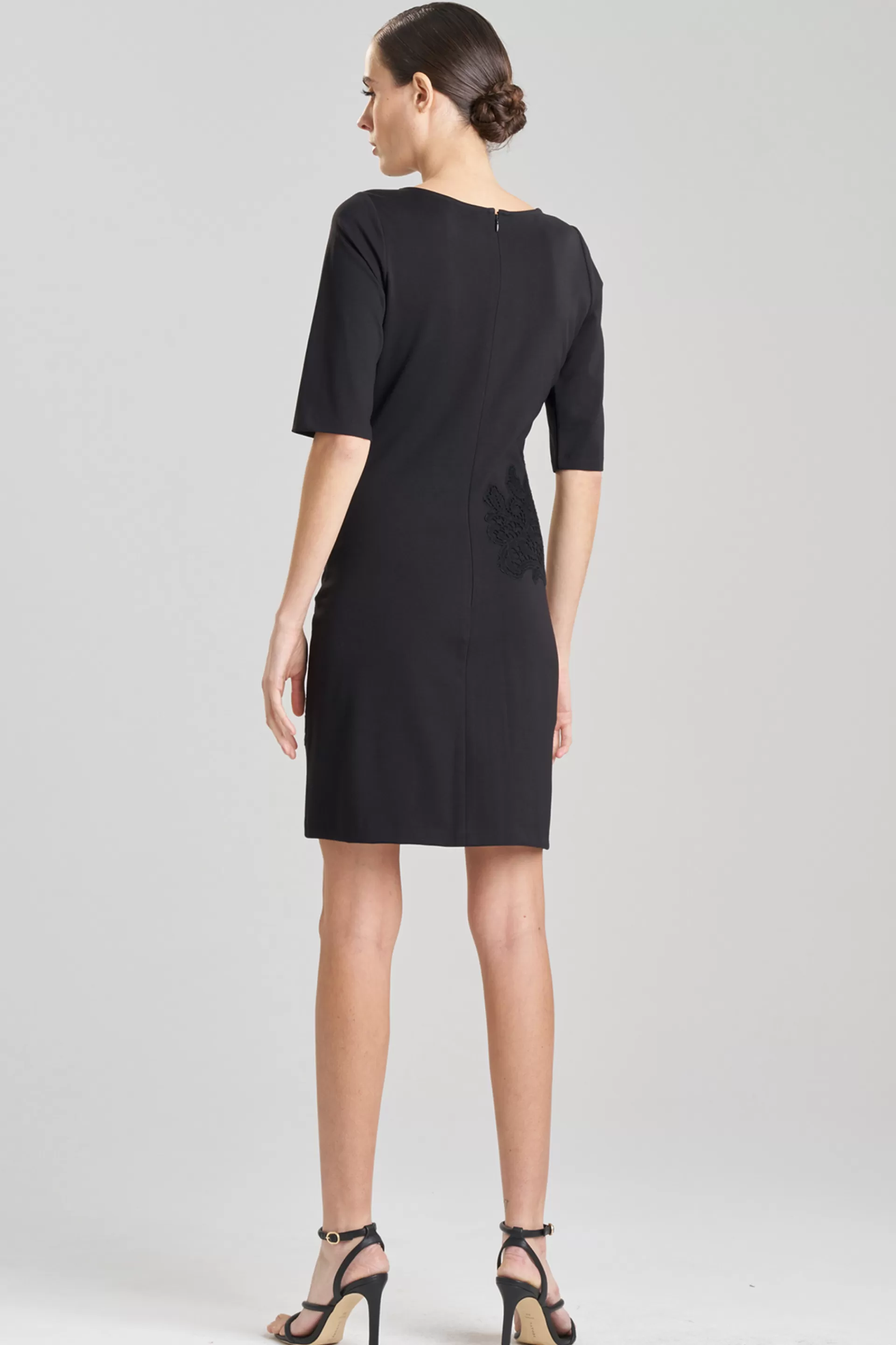 Natori Dresses | Plus Sizes<Light Weight Ponte Embroidered Sheath Dress Black