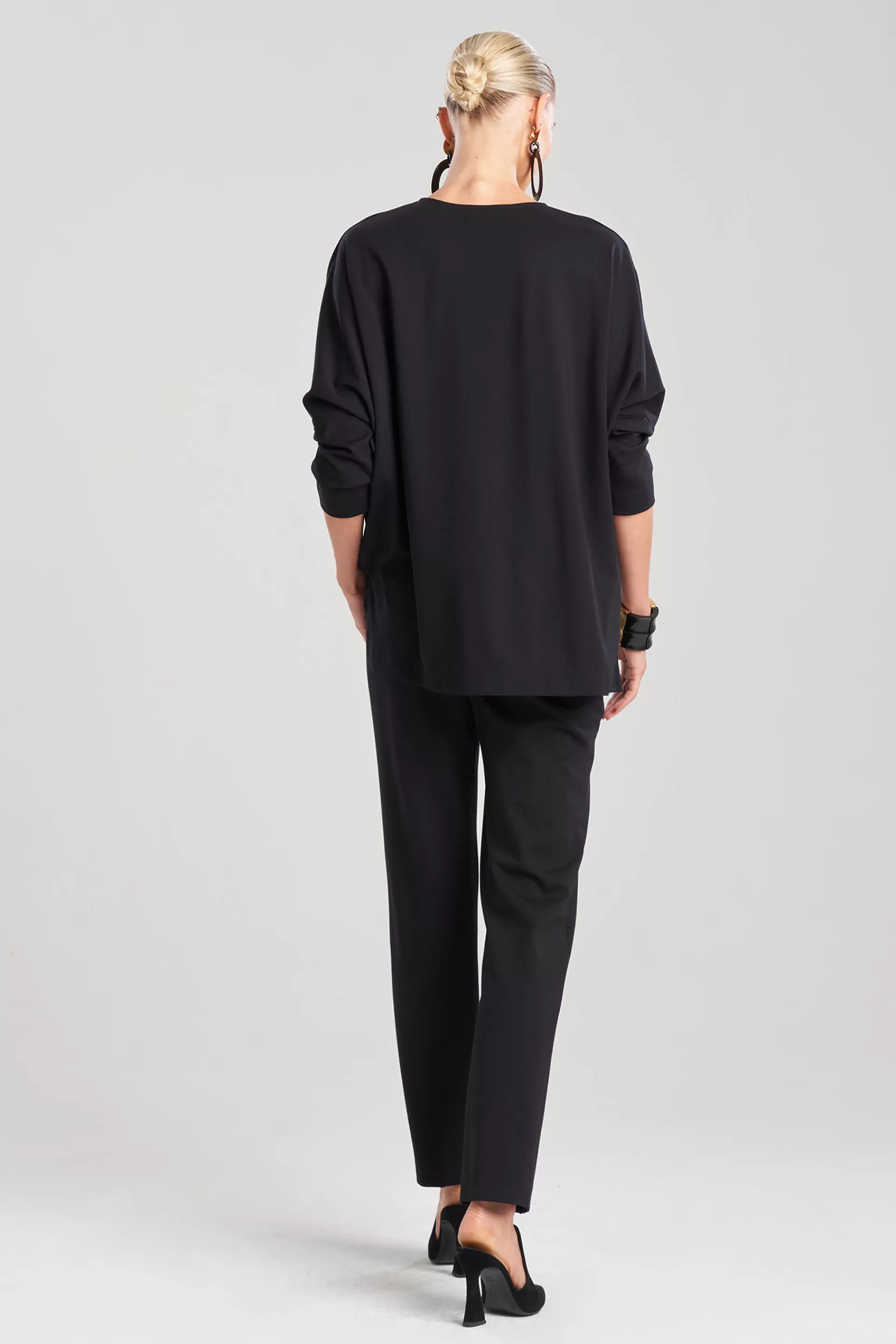 Natori Tops, Shirts & Tunics<Light Weight Ponte V-Neck Tunic Black