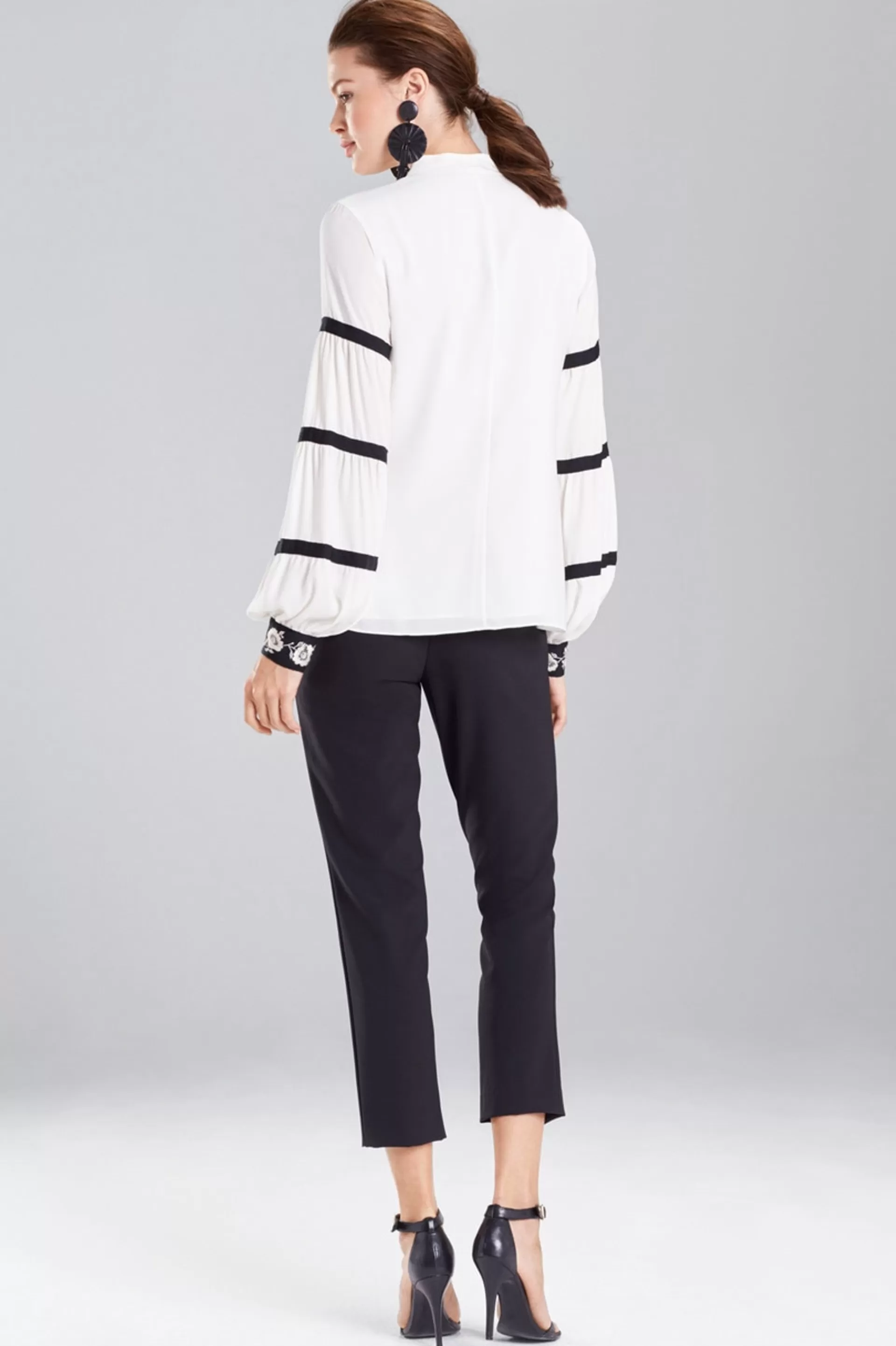 Natori Tops, Shirts & Tunics<Luxe Crepe Tiered Grosgrain Top Off White