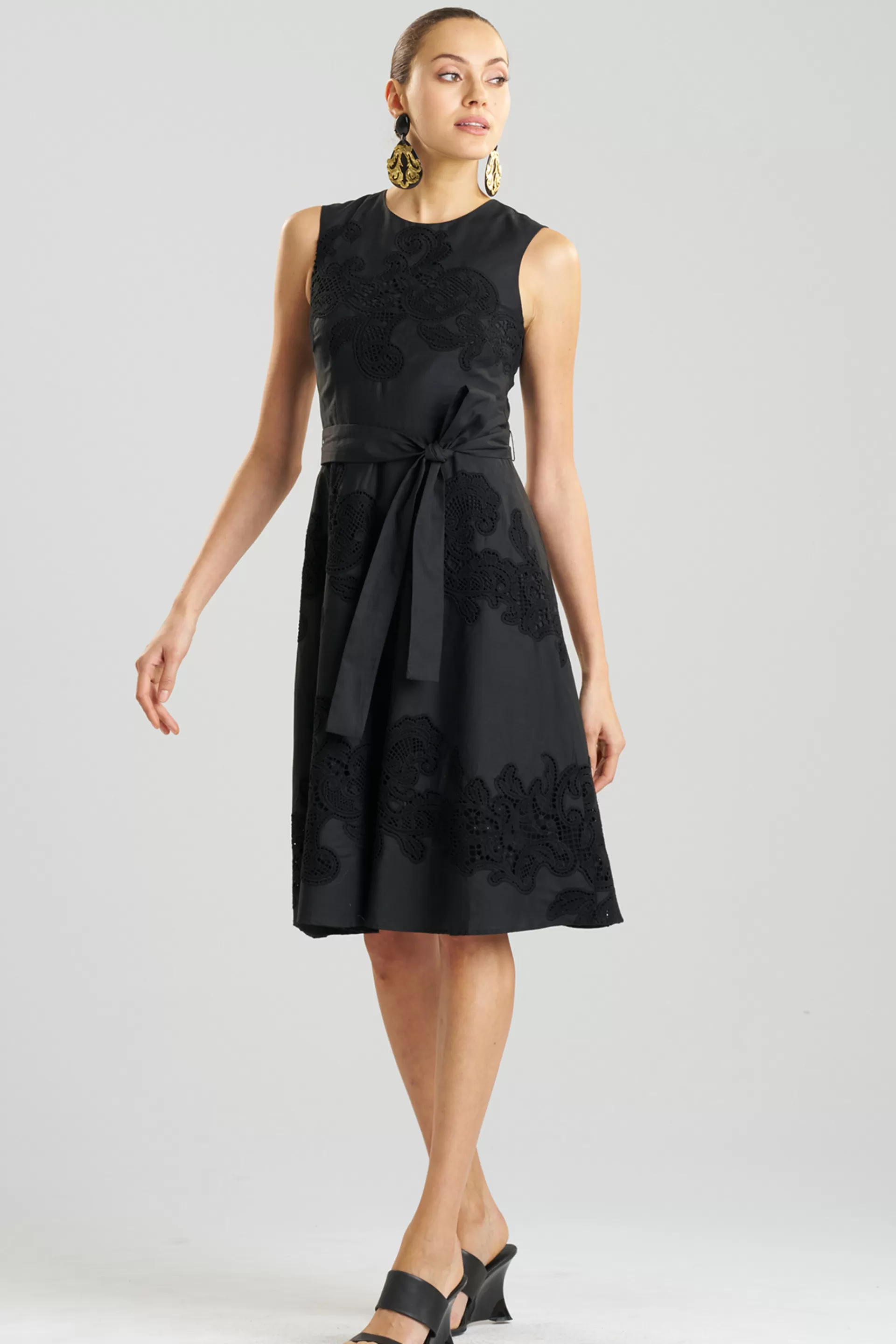 Natori Dresses<Madeira Cutwork Embroidered Fit & Flare Dress Black