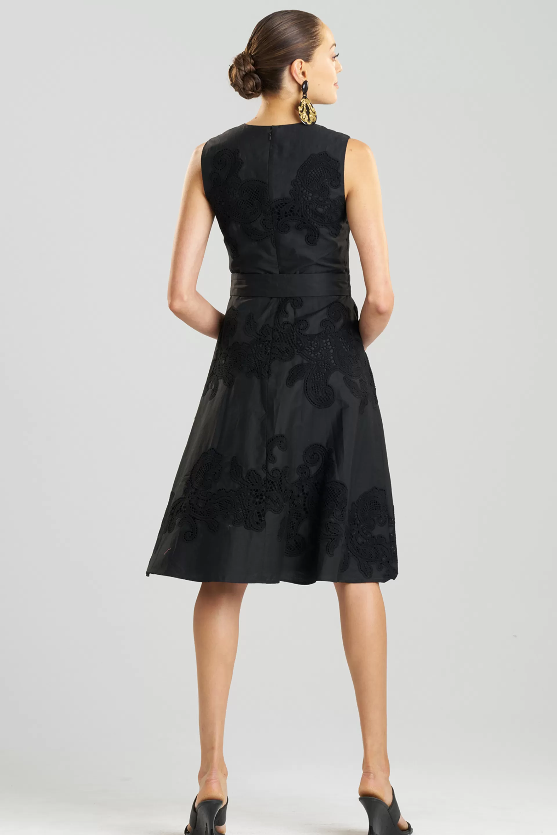 Natori Dresses<Madeira Cutwork Embroidered Fit & Flare Dress Black