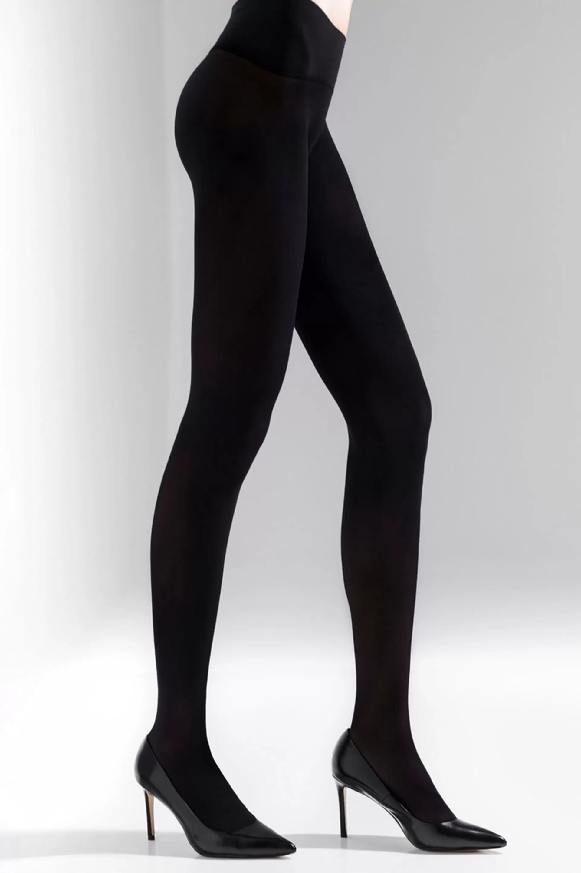 Natori Tights<Revolutionary Tights Black