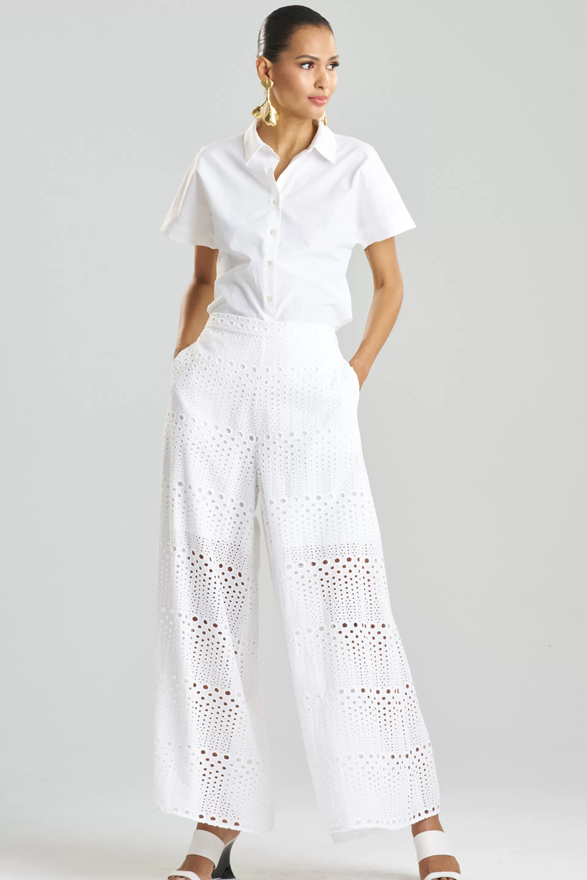 Natori Pants, Skirts & Shorts<Round Eyelet Pants