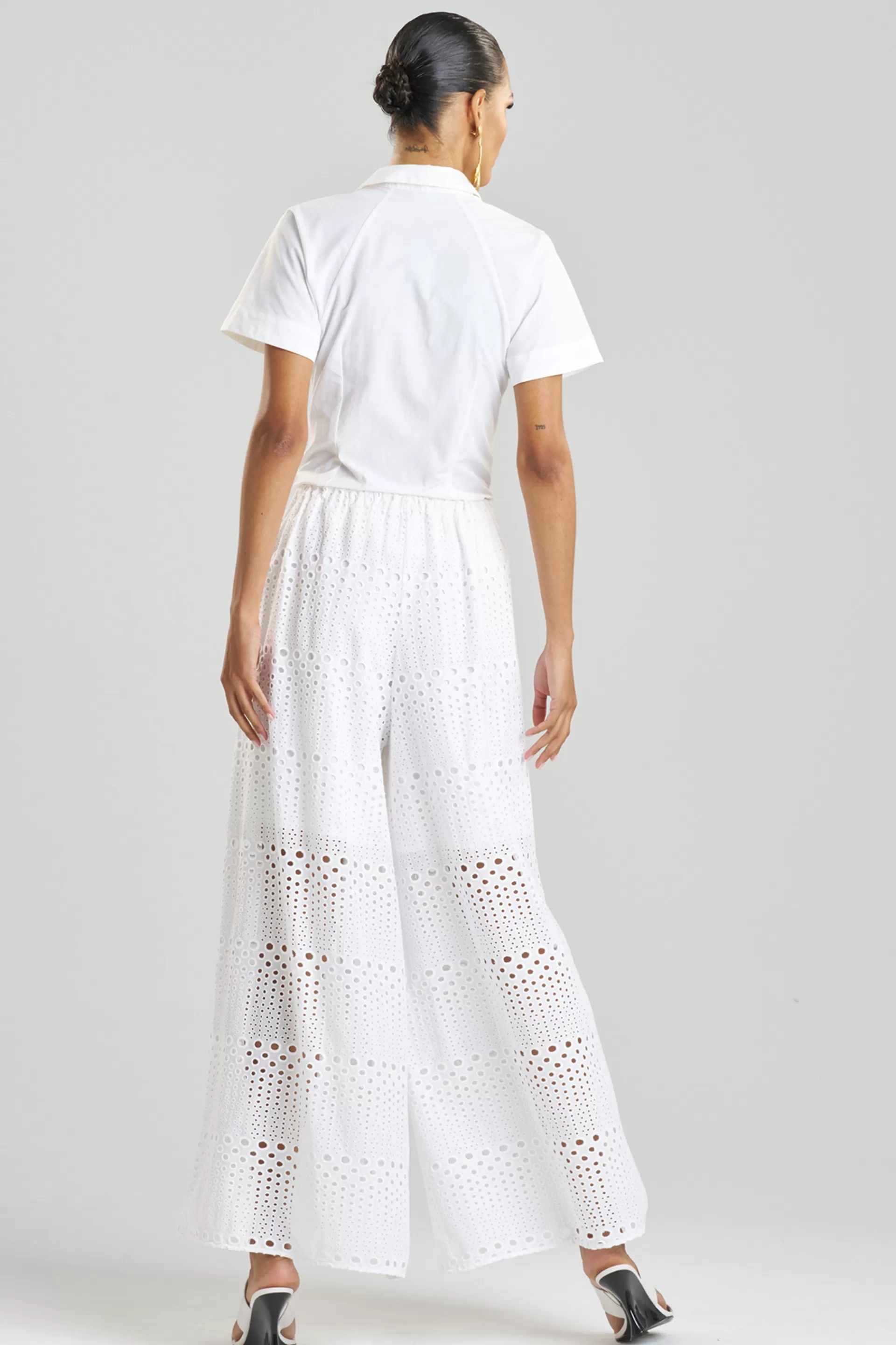 Natori Pants, Skirts & Shorts<Round Eyelet Pants