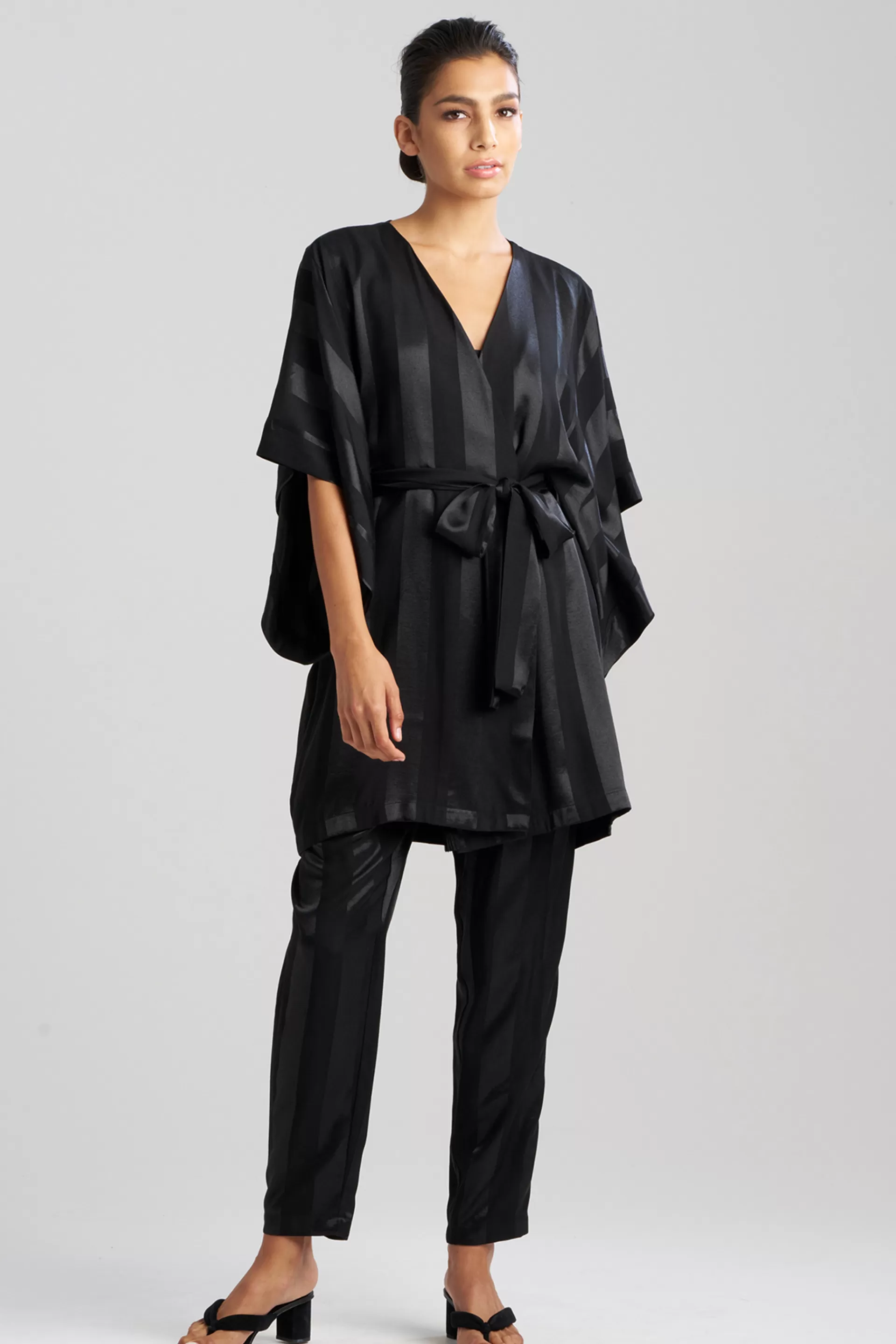 Natori Robes & Kimonos<Satin Jacquard Stripe Wrap Black