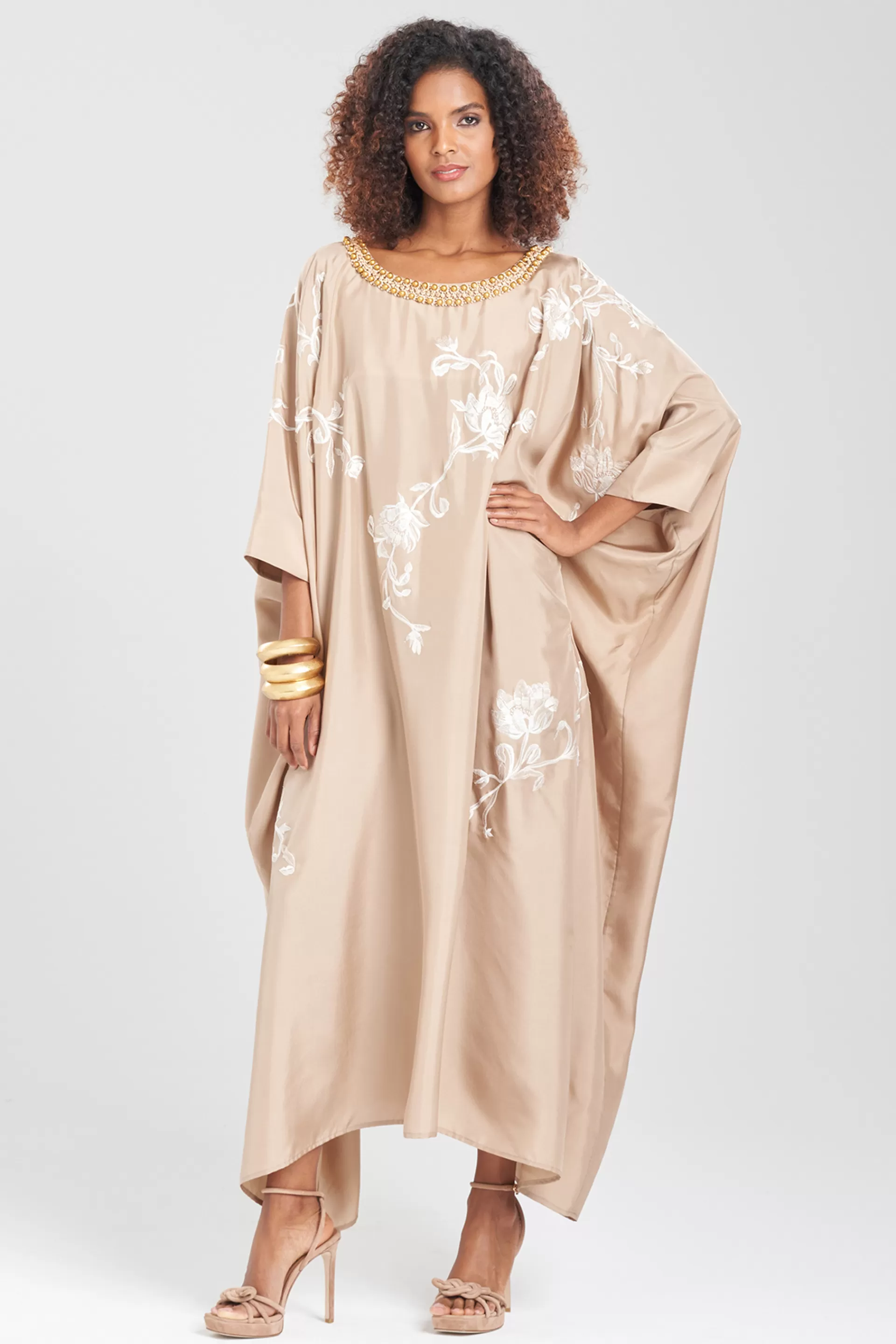 Natori Caftan Dresses<Shinjo Habotai Embroidered Silk Caftan Latte