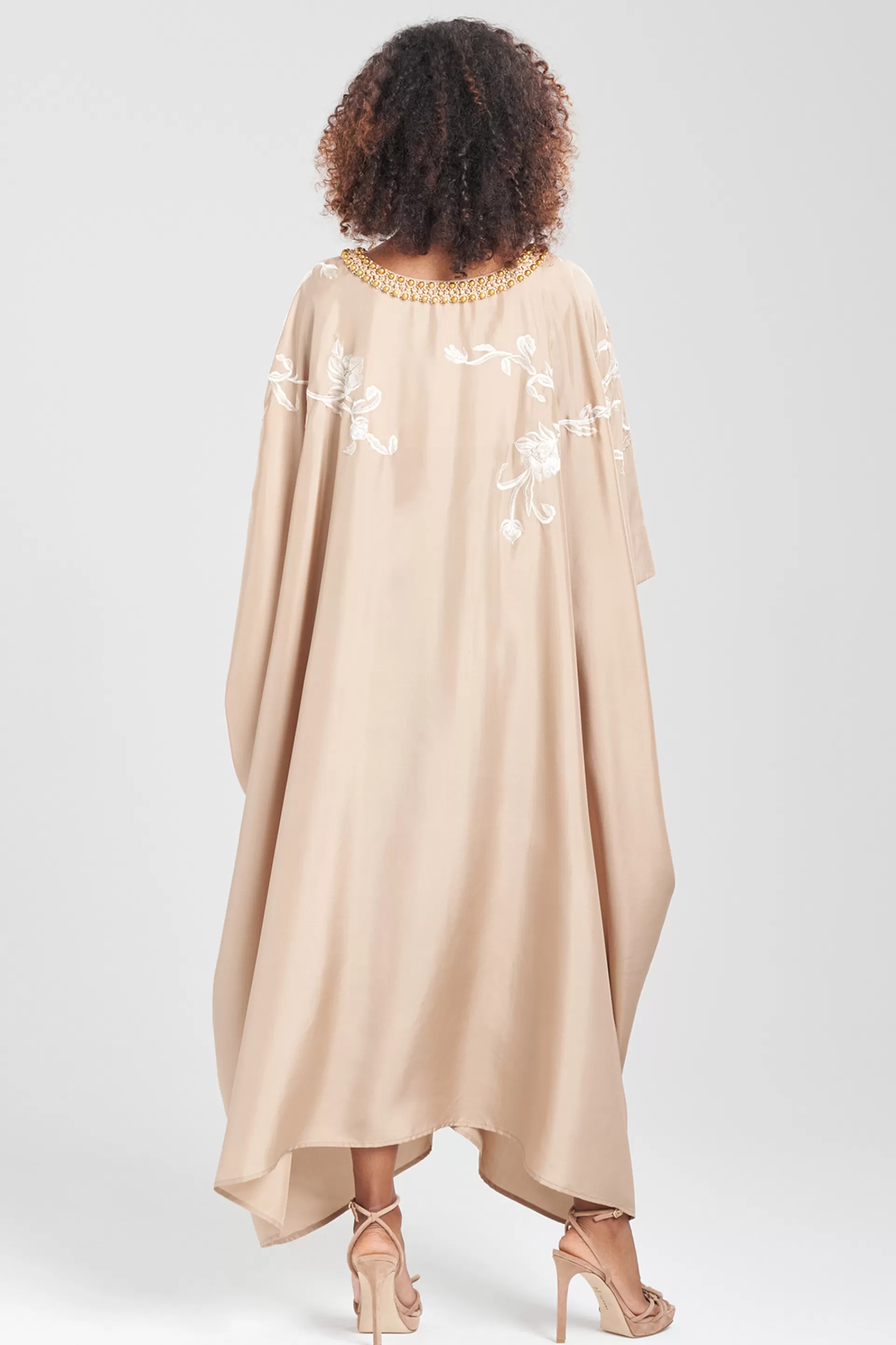 Natori Caftan Dresses<Shinjo Habotai Embroidered Silk Caftan Latte