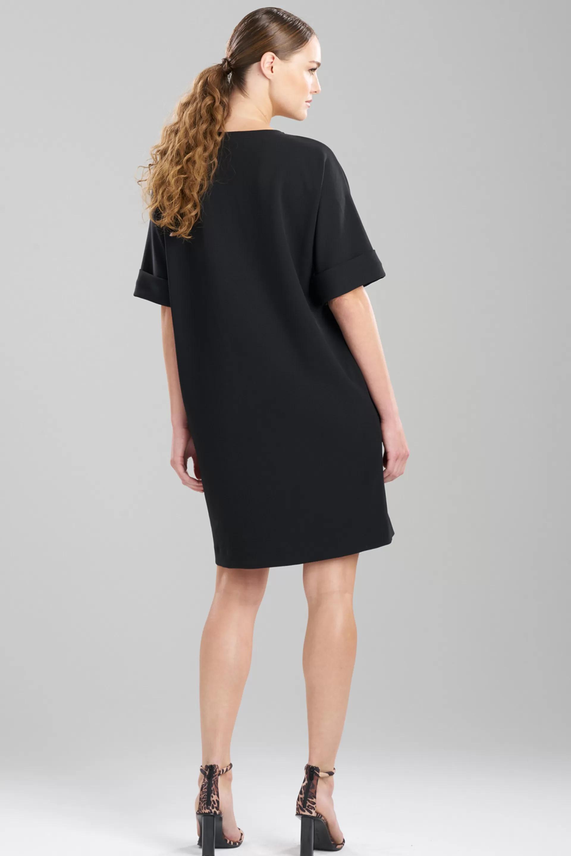 Natori Dresses<Solid Knit Crepe Embroidered T-Shirt Dress Black