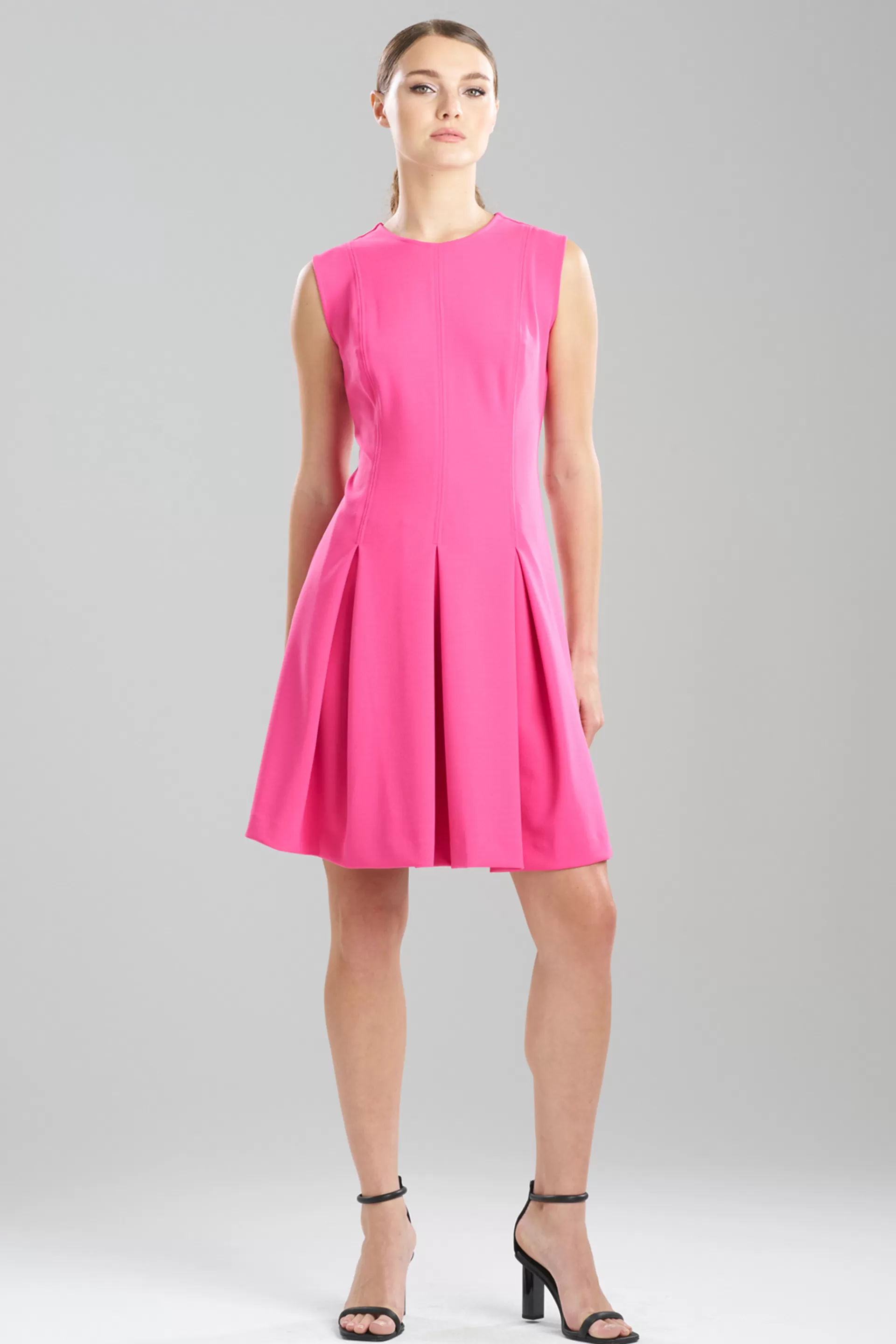 Natori Dresses<Solid Knit Crepe Pleated Dress