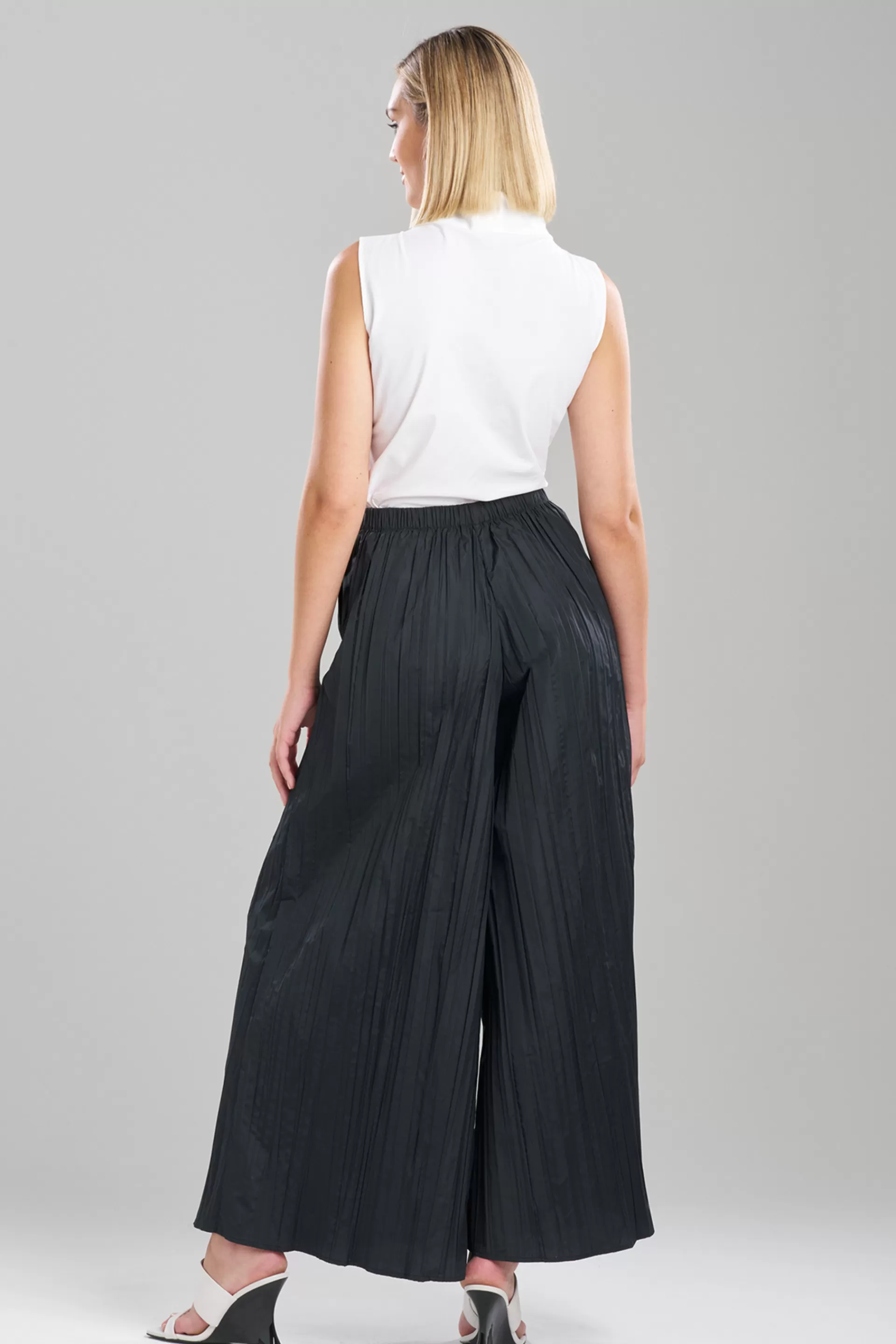 Natori Pants, Skirts & Shorts<Taffeta Plisse Pants