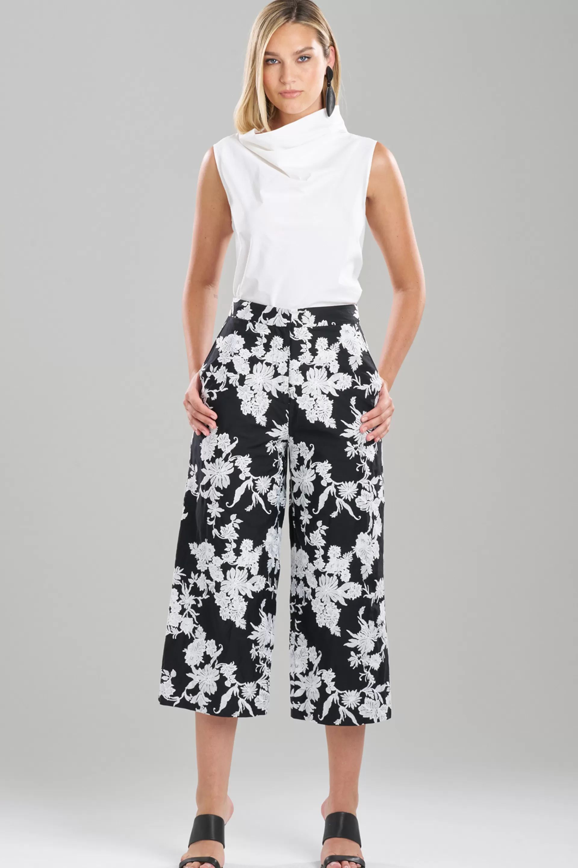 Natori Pants, Skirts & Shorts<Tangier Embroidered Cotton Pants Black/White