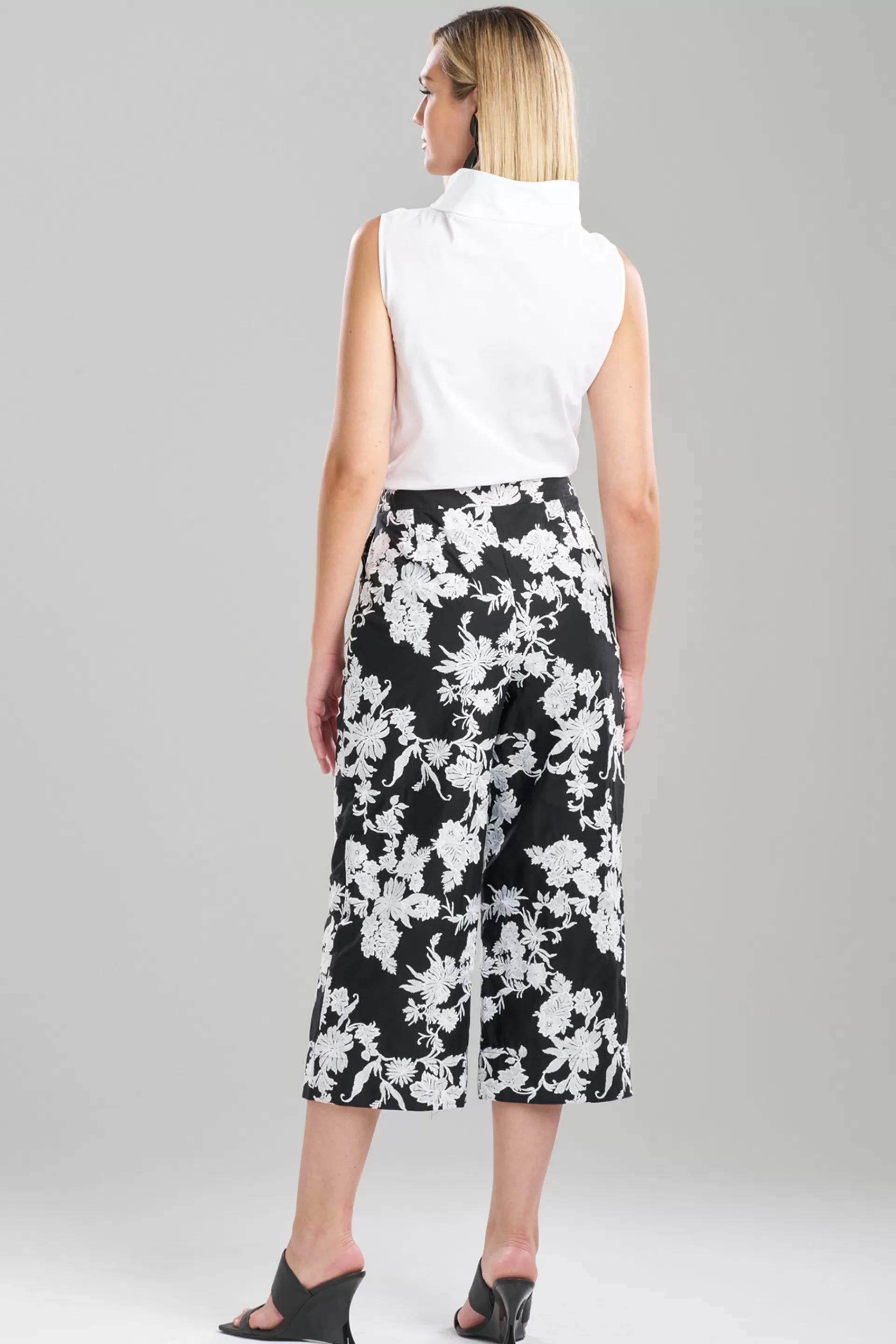 Natori Pants, Skirts & Shorts<Tangier Embroidered Cotton Pants Black/White