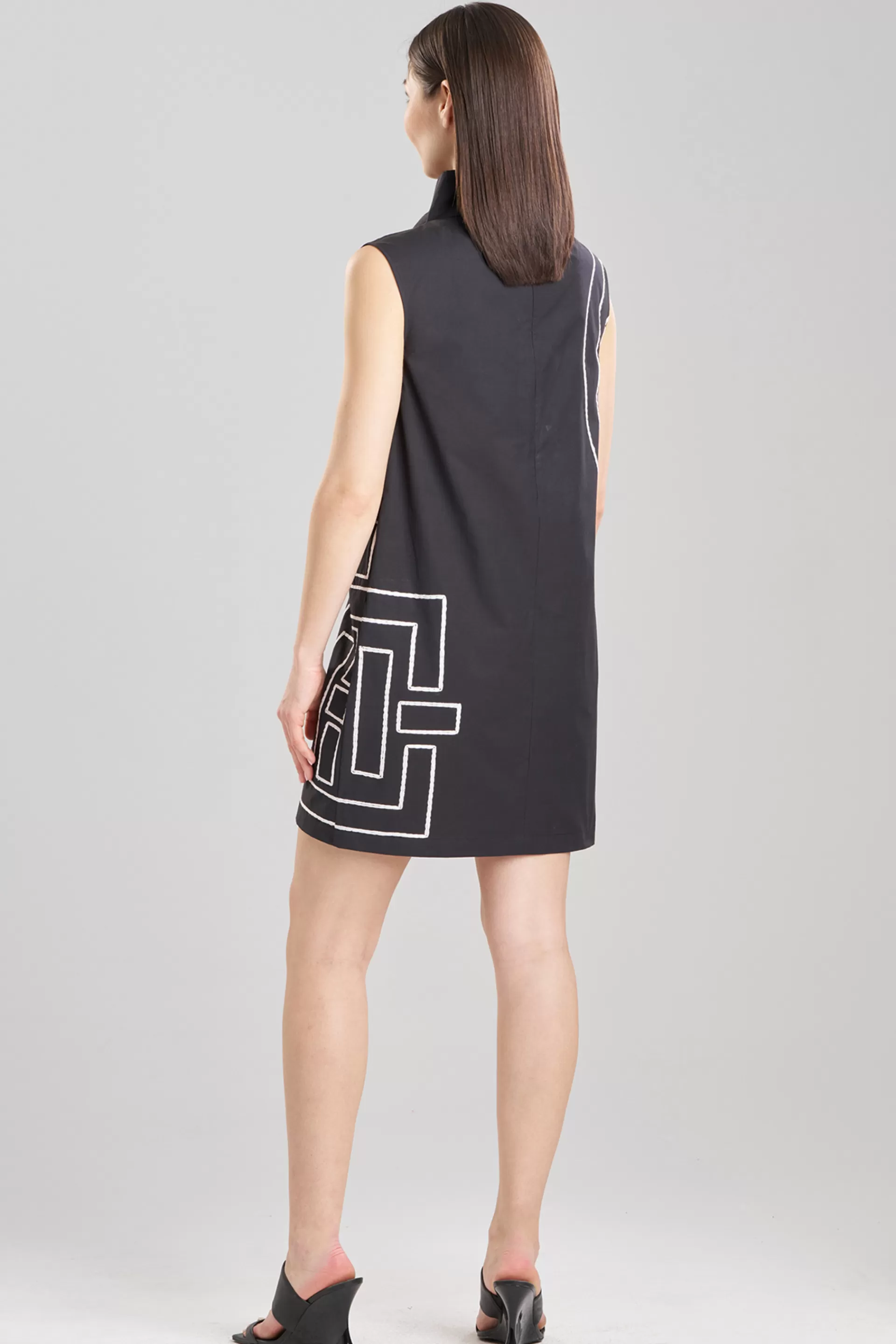 Natori Dresses<Tech Cotton Taffeta Embroidered Funnel Shift Dress Black