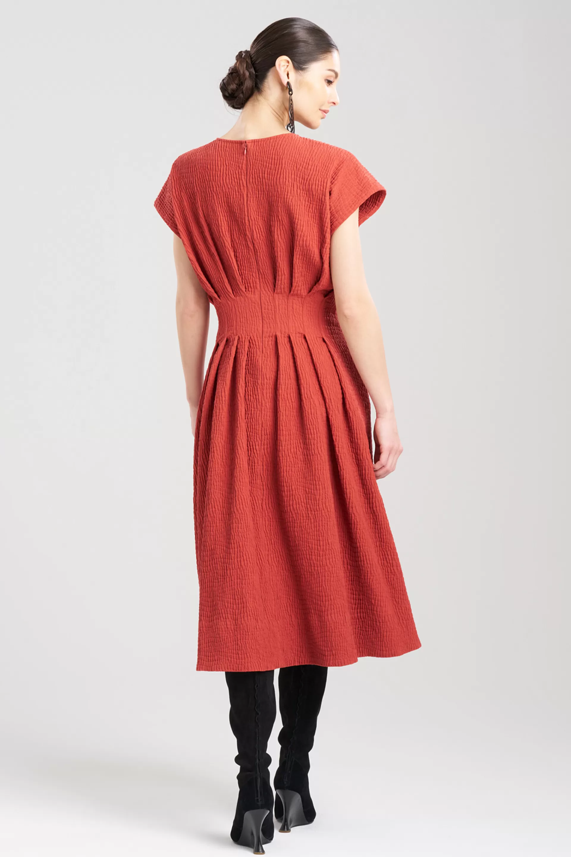 Natori Dresses | Plus Sizes<Textured Cotton Jacquard Pleated Dress