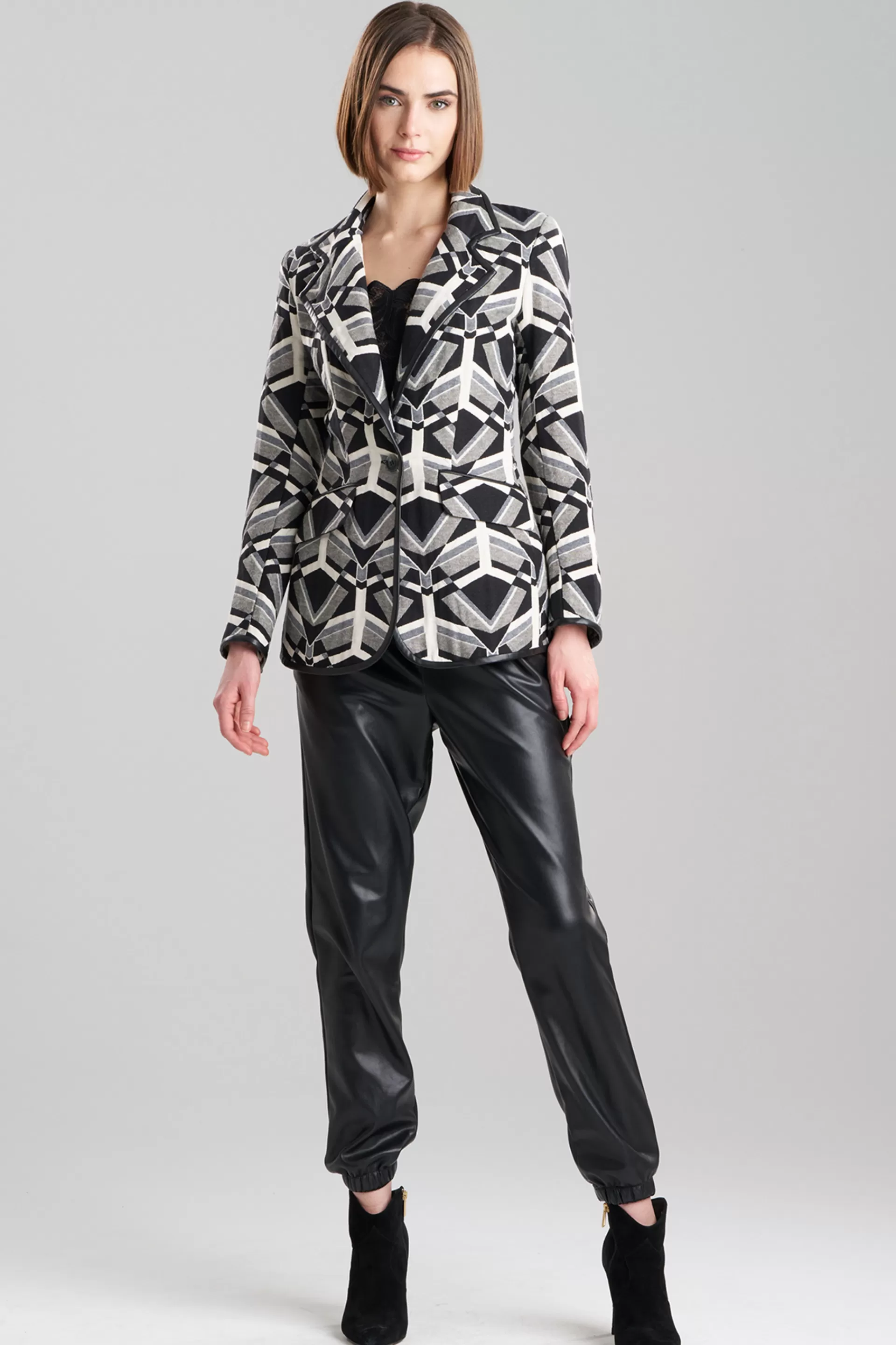 Natori Plus Sizes | Jackets & Outerwear<Yantra Notch Lapel Blazer Black/White