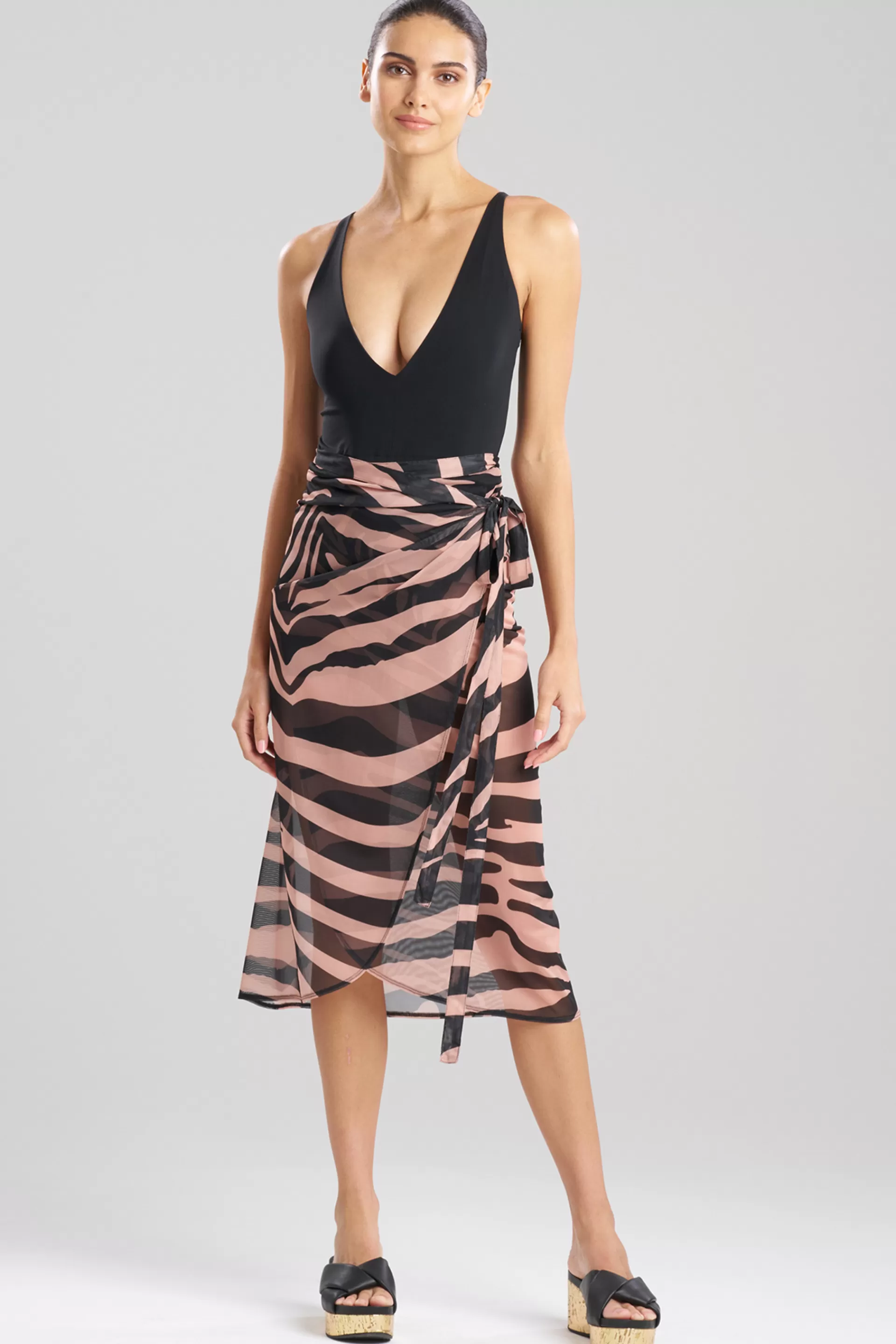 Natori Pareos<Zebra Mesh Sheer Sarong Black/Camel